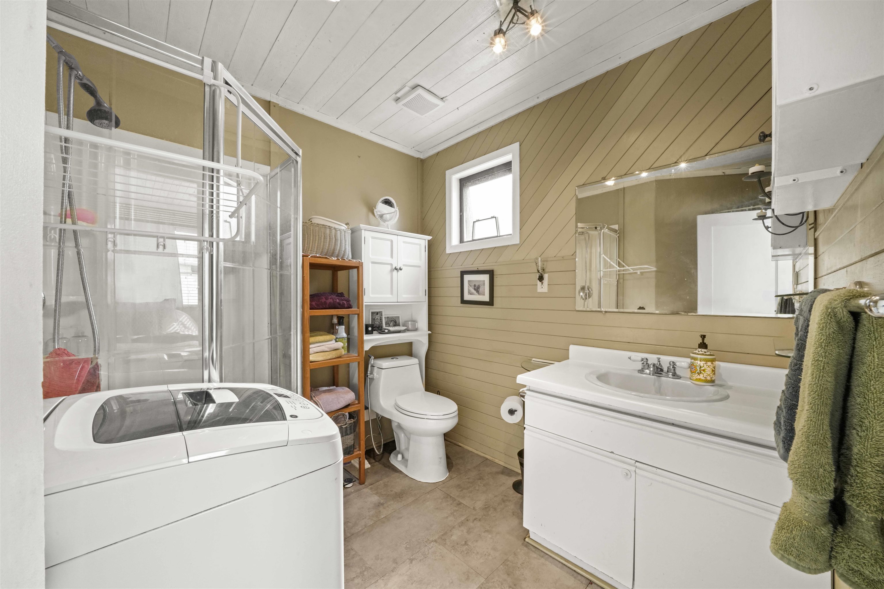 10 23000 DYKE ROAD Unit: 10