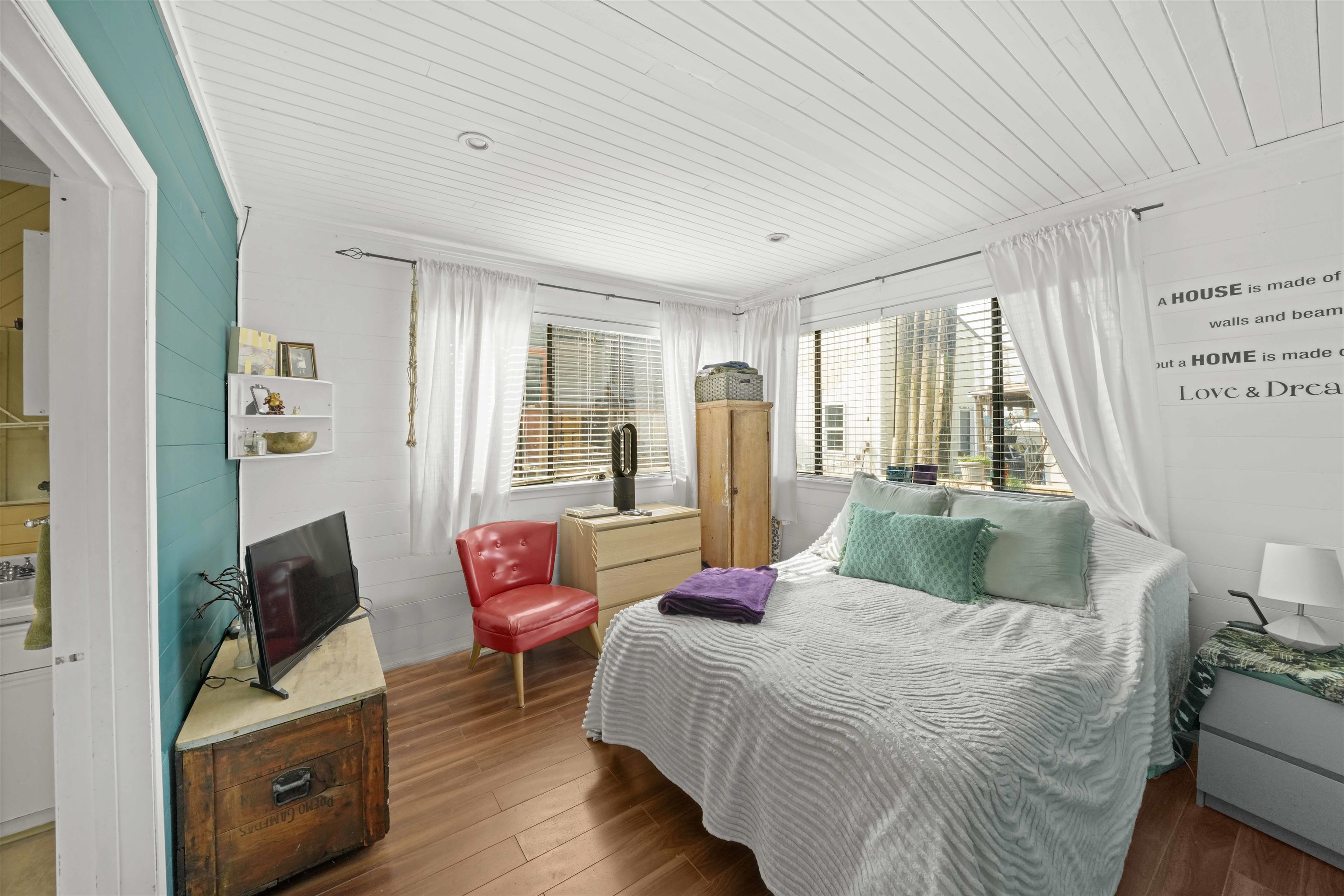 10 23000 DYKE ROAD Unit: 10