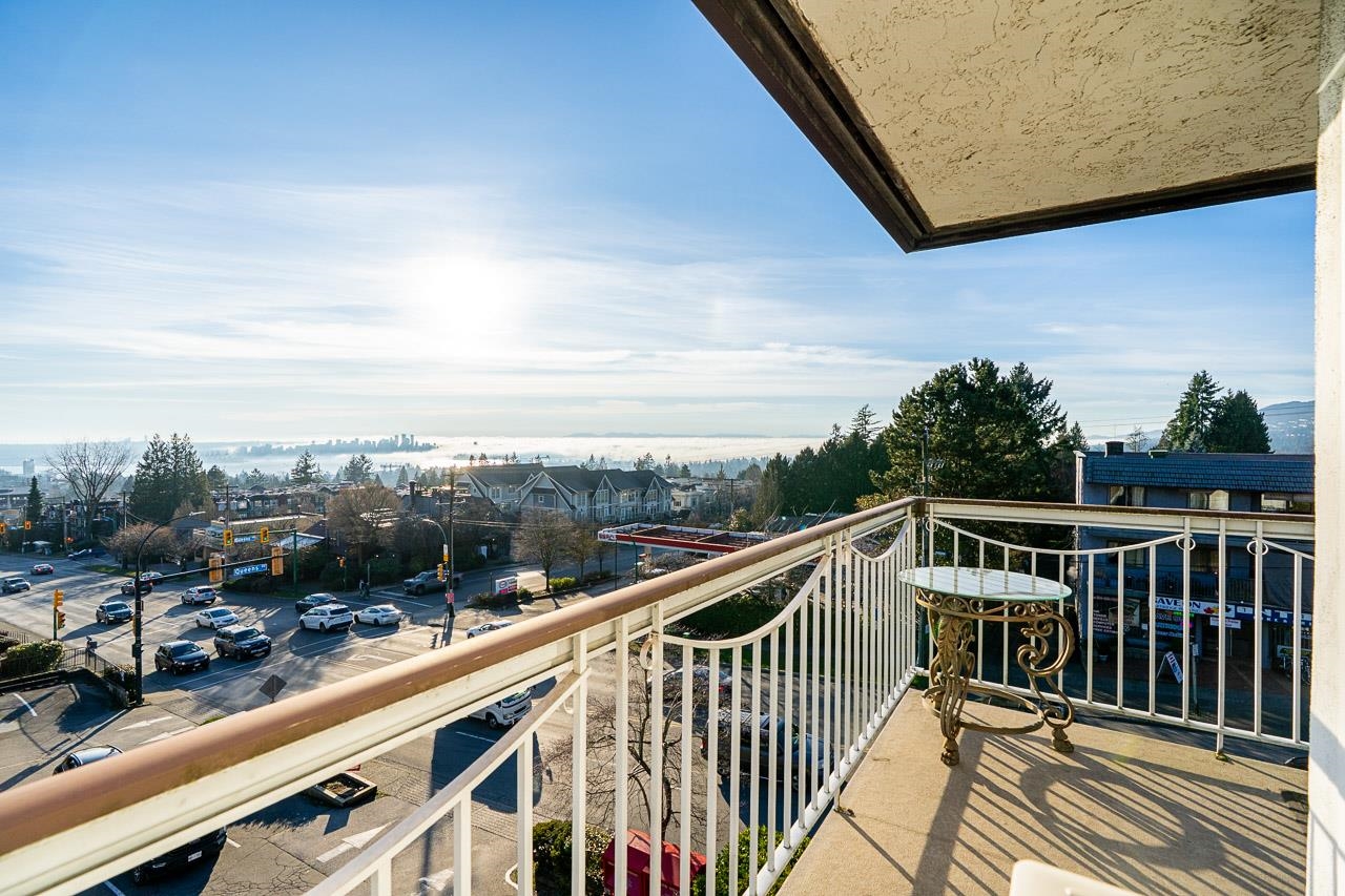 318 3080 LONSDALE AVENUE Unit: 318