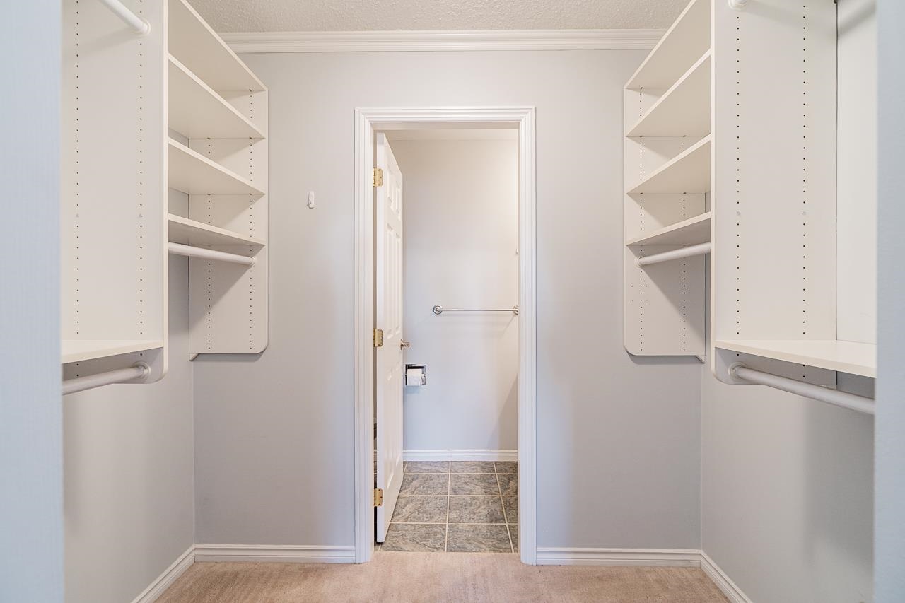318 3080 LONSDALE AVENUE Unit: 318