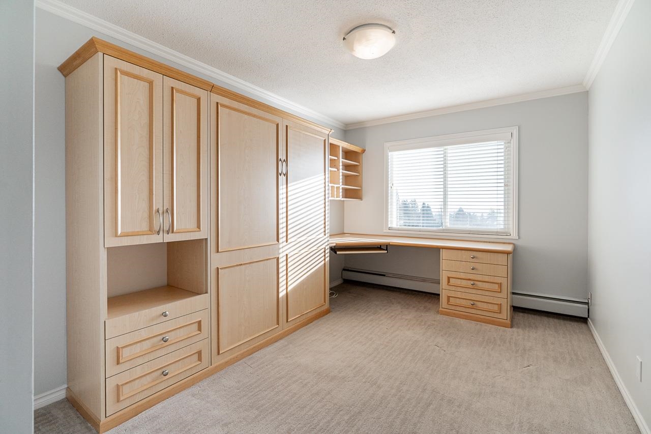 318 3080 LONSDALE AVENUE Unit: 318