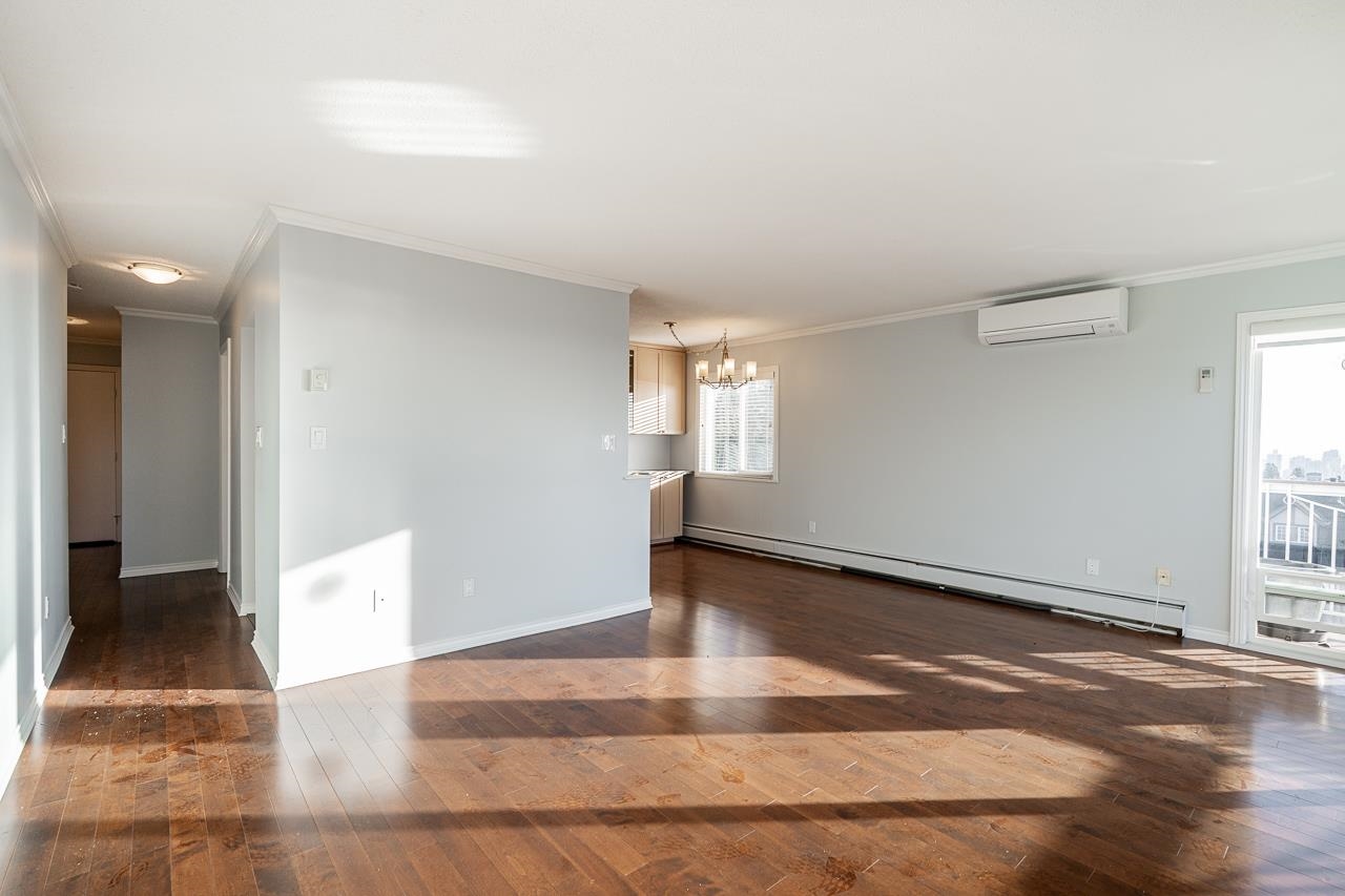 318 3080 LONSDALE AVENUE Unit: 318