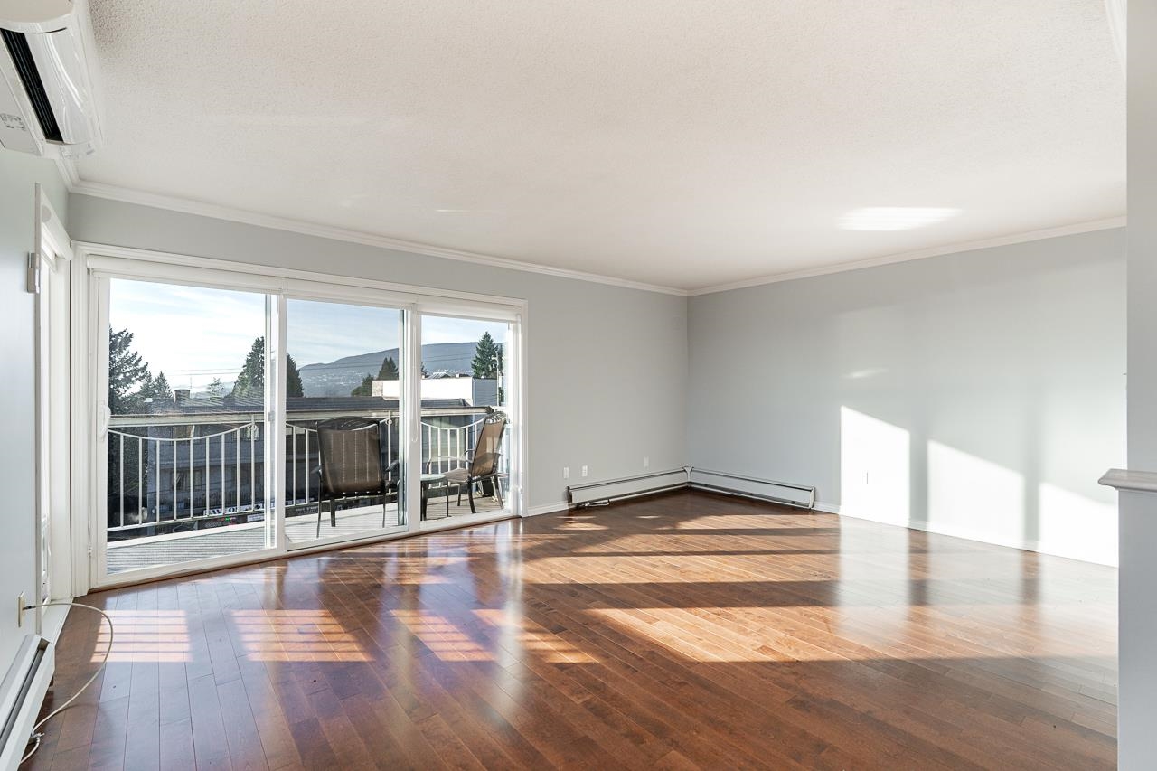 318 3080 LONSDALE AVENUE Unit: 318