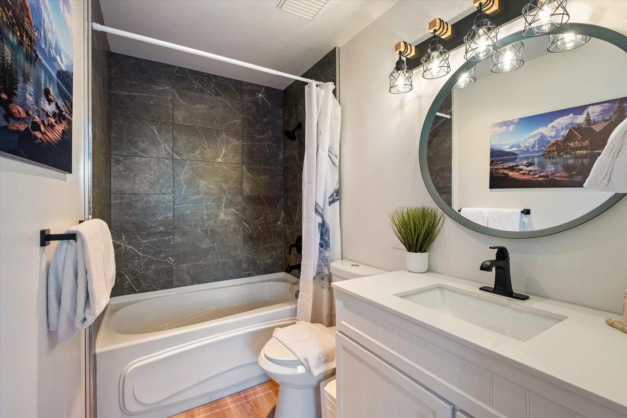 425 4314 MAIN STREET Unit: 425