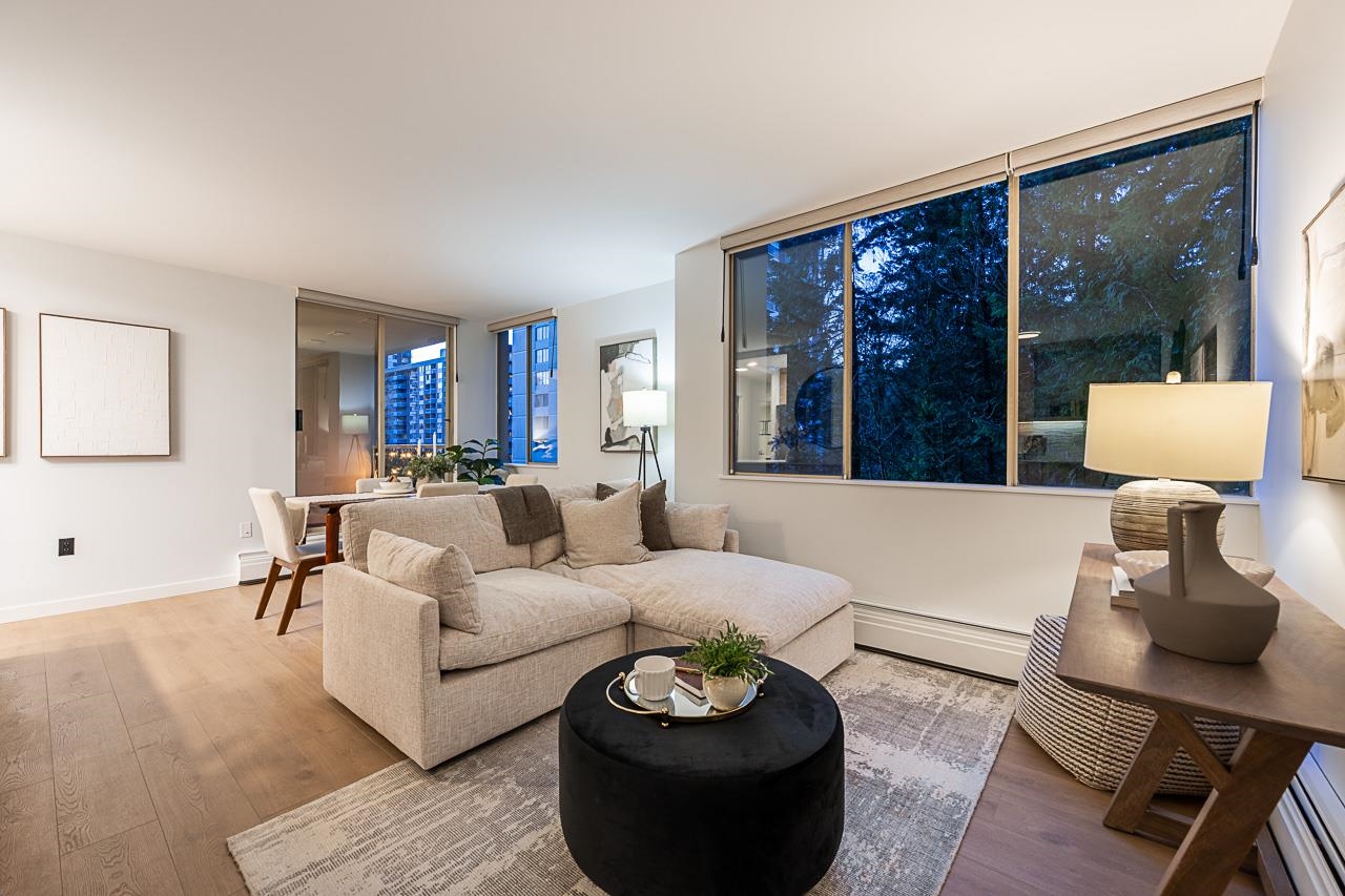 608 2004 FULLERTON AVENUE Unit: 608