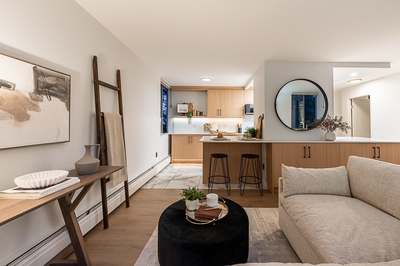 608 2004 FULLERTON AVENUE Unit: 608