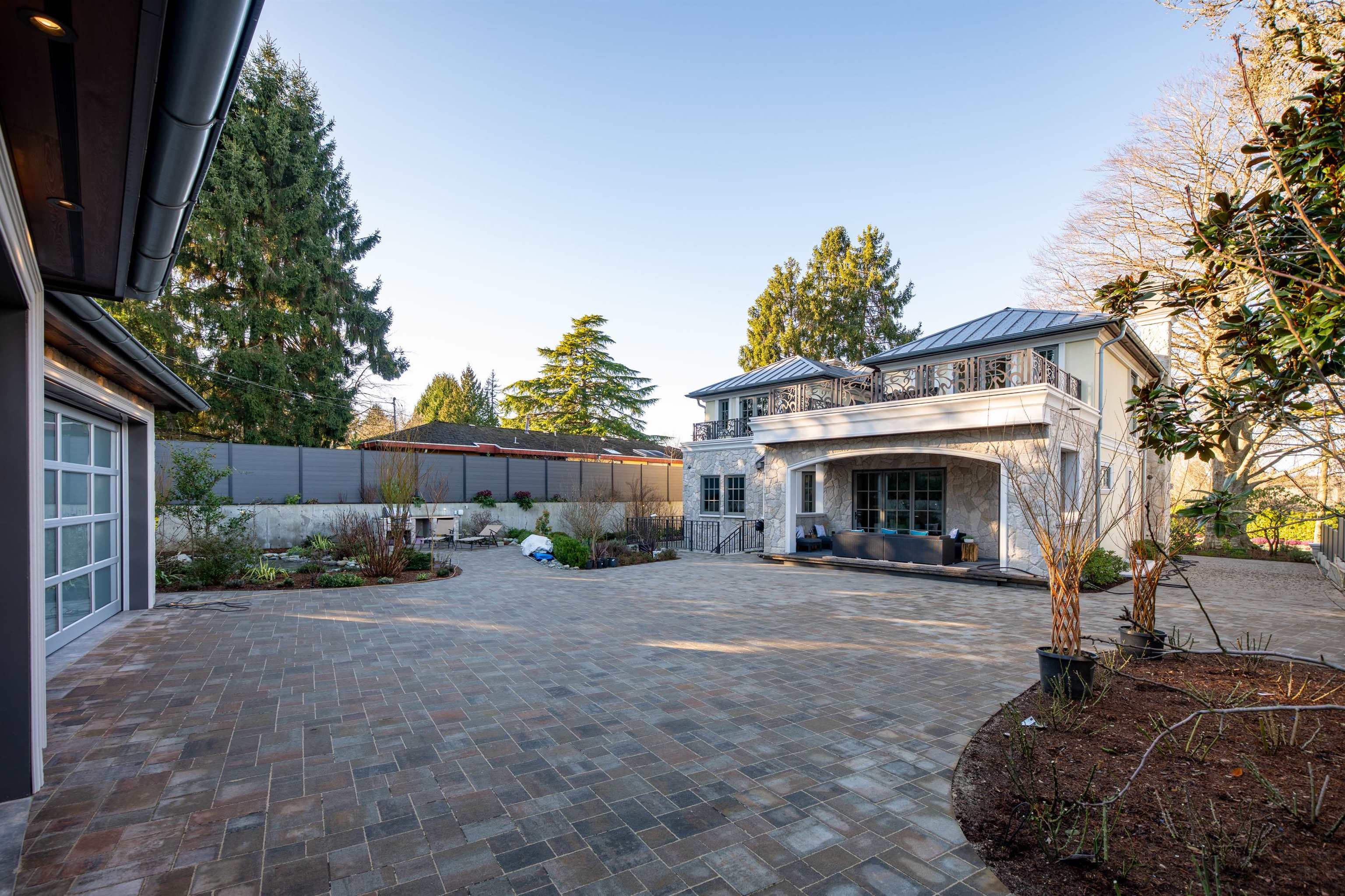 5662 CHANCELLOR BOULEVARD