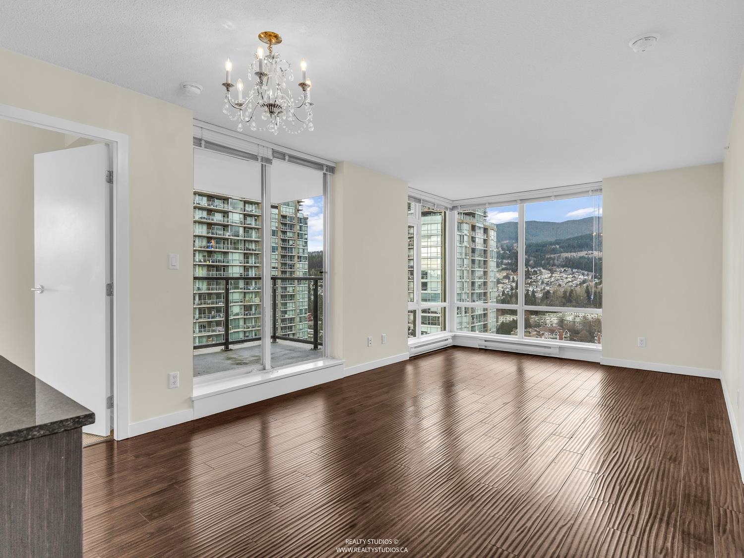 2201 2980 ATLANTIC AVENUE Unit: 2201