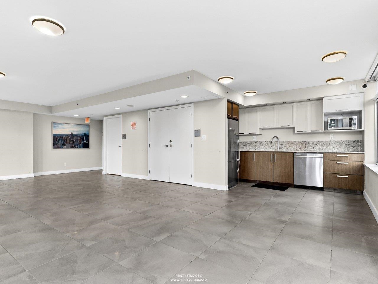 2201 2980 ATLANTIC AVENUE Unit: 2201