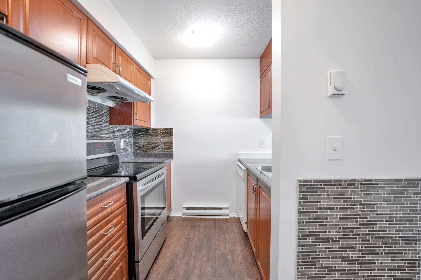 12 1328 W 73RD AVENUE Unit: 12