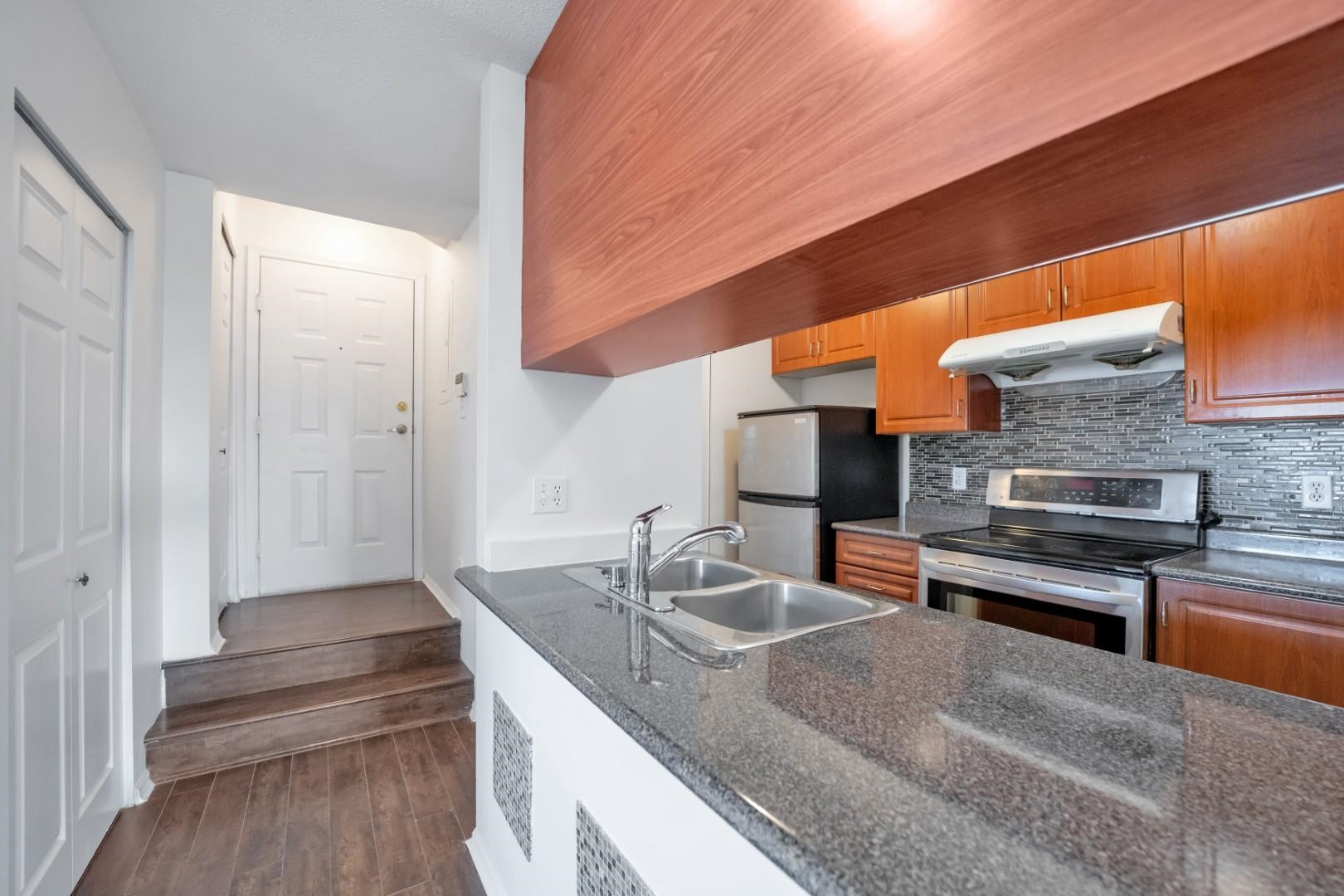12 1328 W 73RD AVENUE Unit: 12