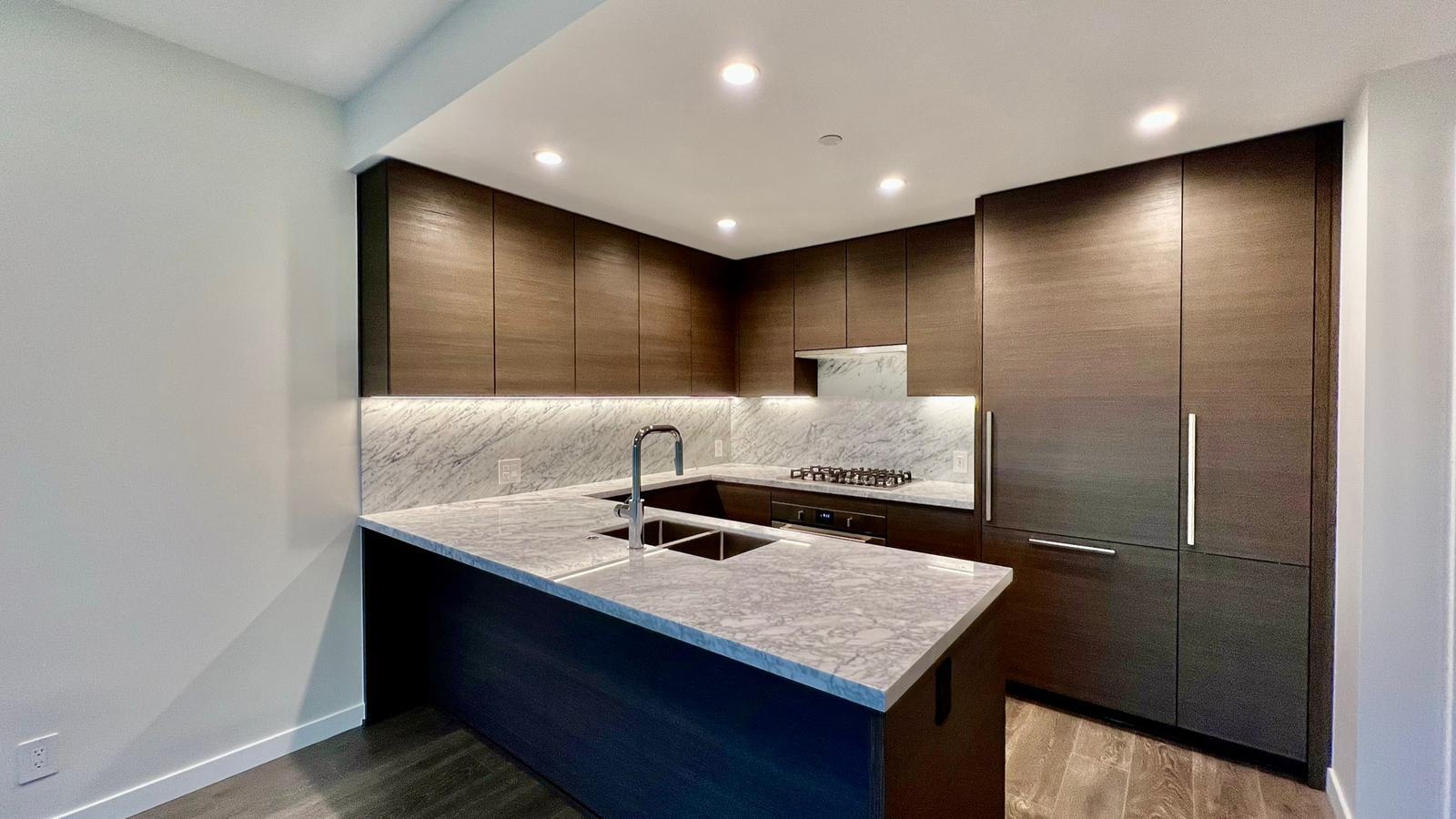 1805 305 MORRISSEY ROAD Unit: 1805
