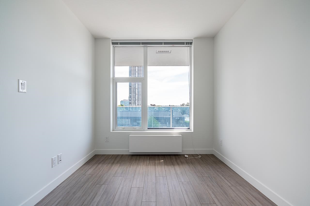 302 13615 FRASER HIGHWAY Unit: 302
