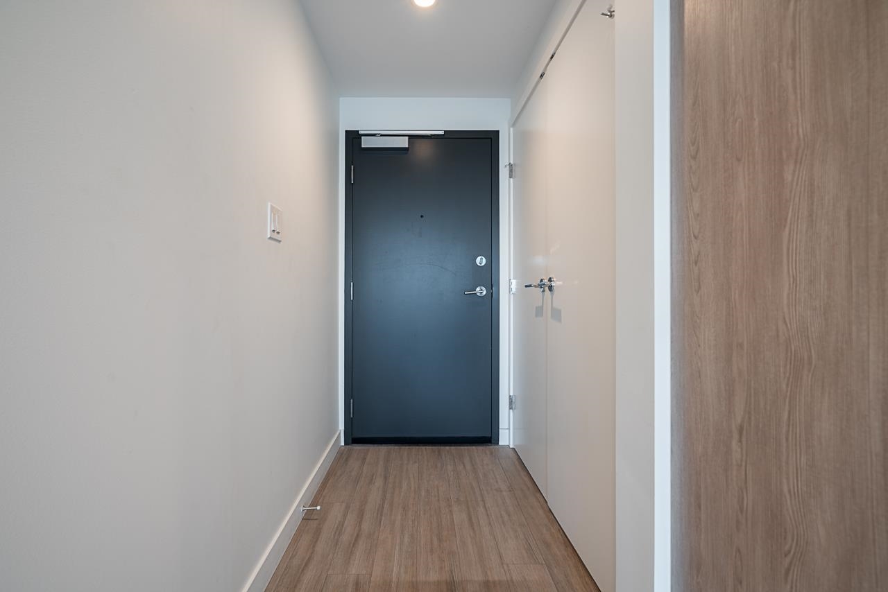302 13615 FRASER HIGHWAY Unit: 302