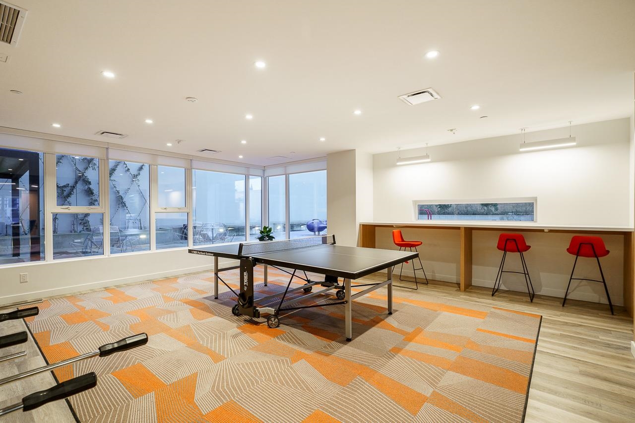 302 13615 FRASER HIGHWAY Unit: 302
