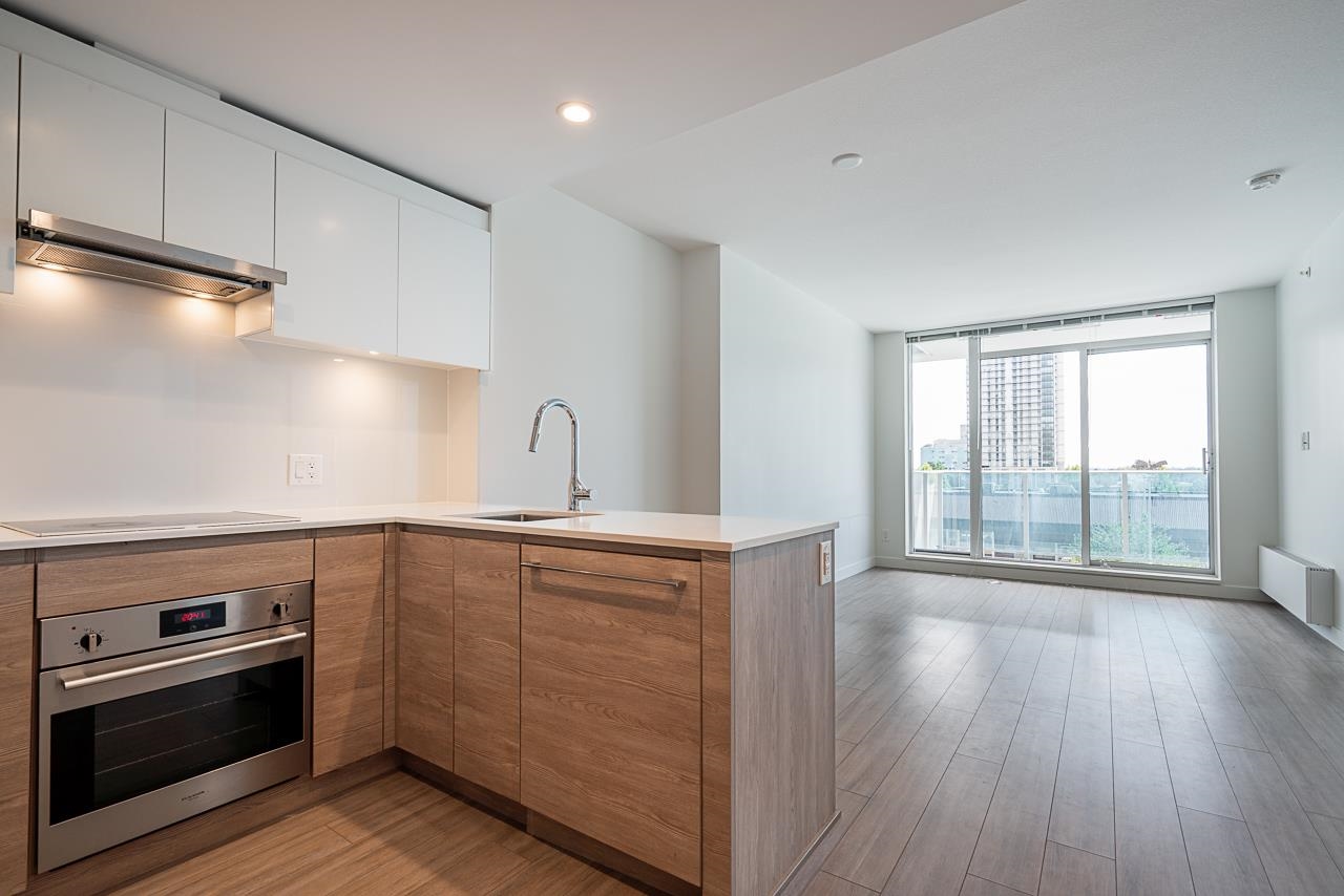 302 13615 FRASER HIGHWAY Unit: 302