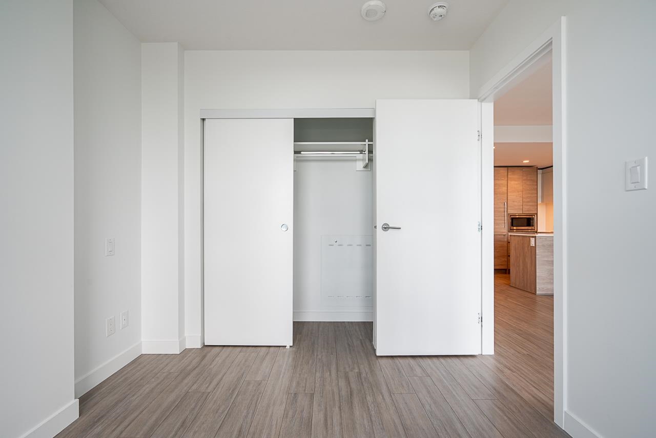 302 13615 FRASER HIGHWAY Unit: 302