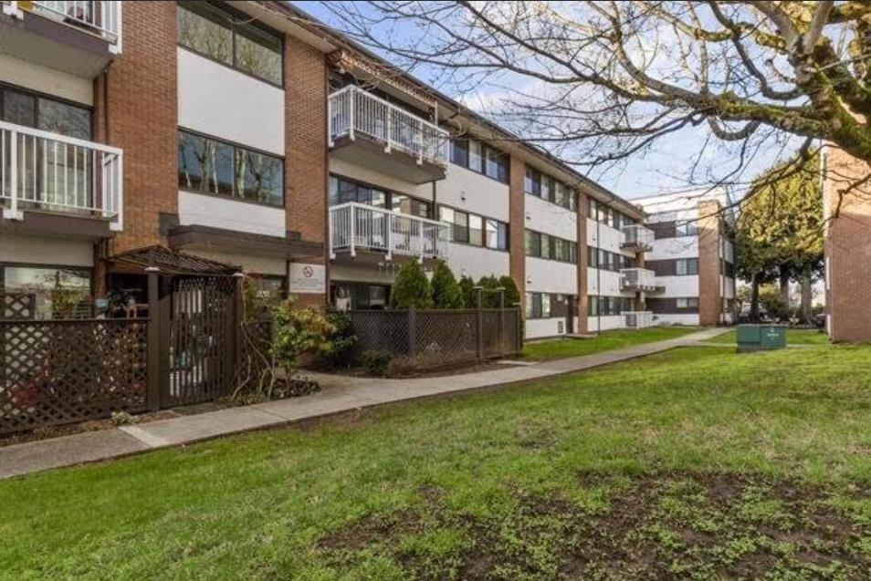 302 8060 RYAN ROAD Unit: 302