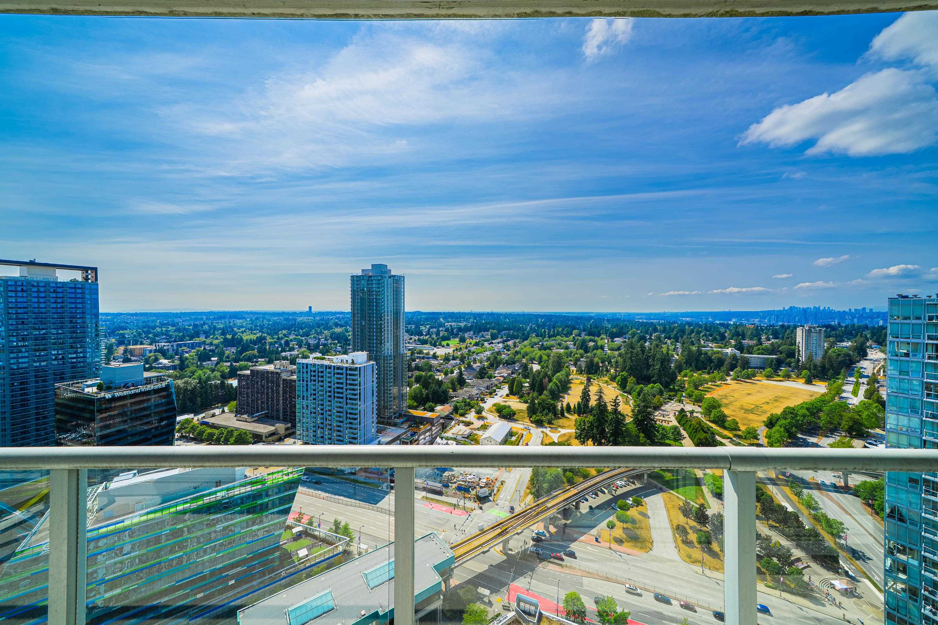 3607 9981 WHALLEY BOULEVARD Unit: 3607