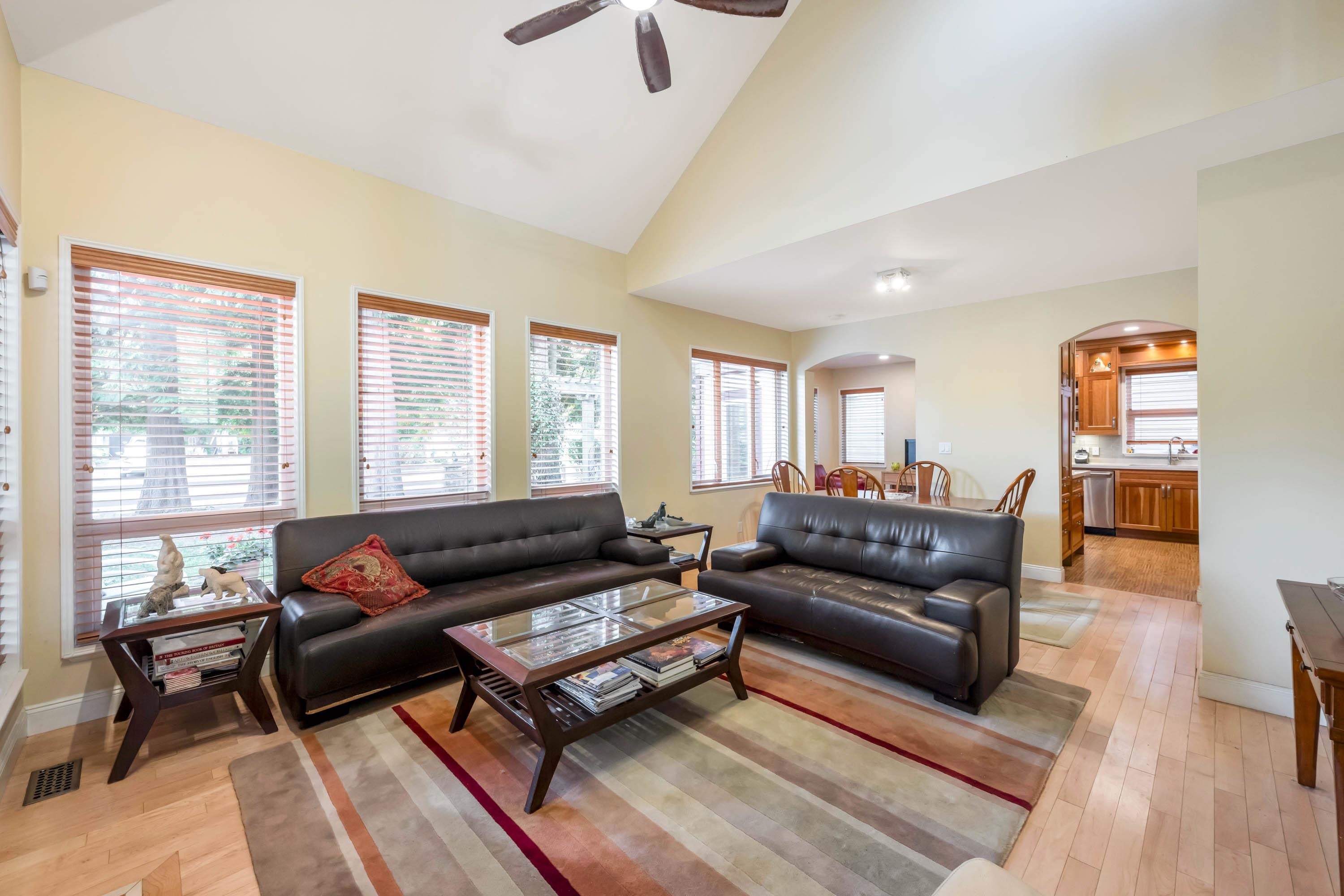 8 15055 20TH AVENUE Unit: 8