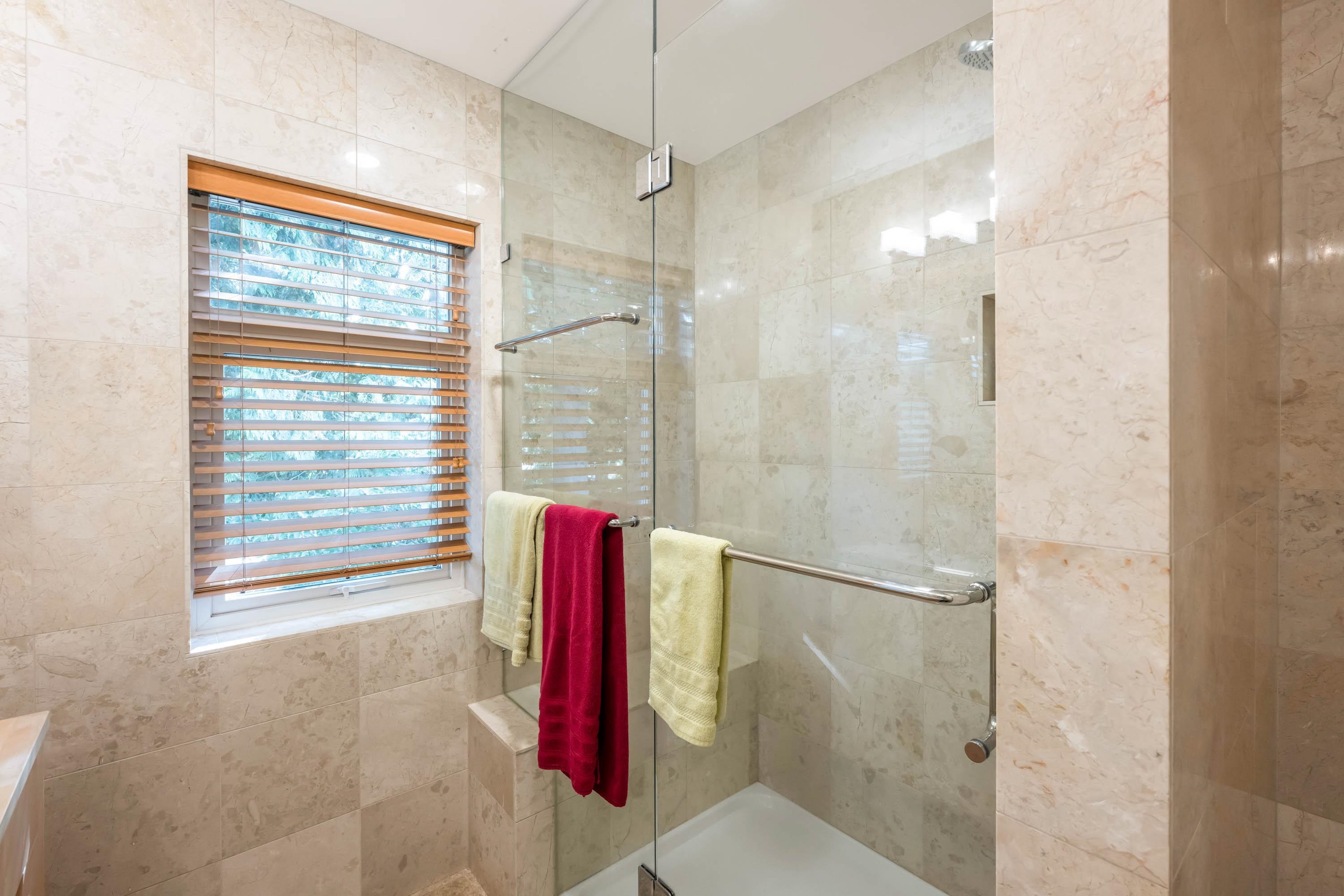 8 15055 20TH AVENUE Unit: 8