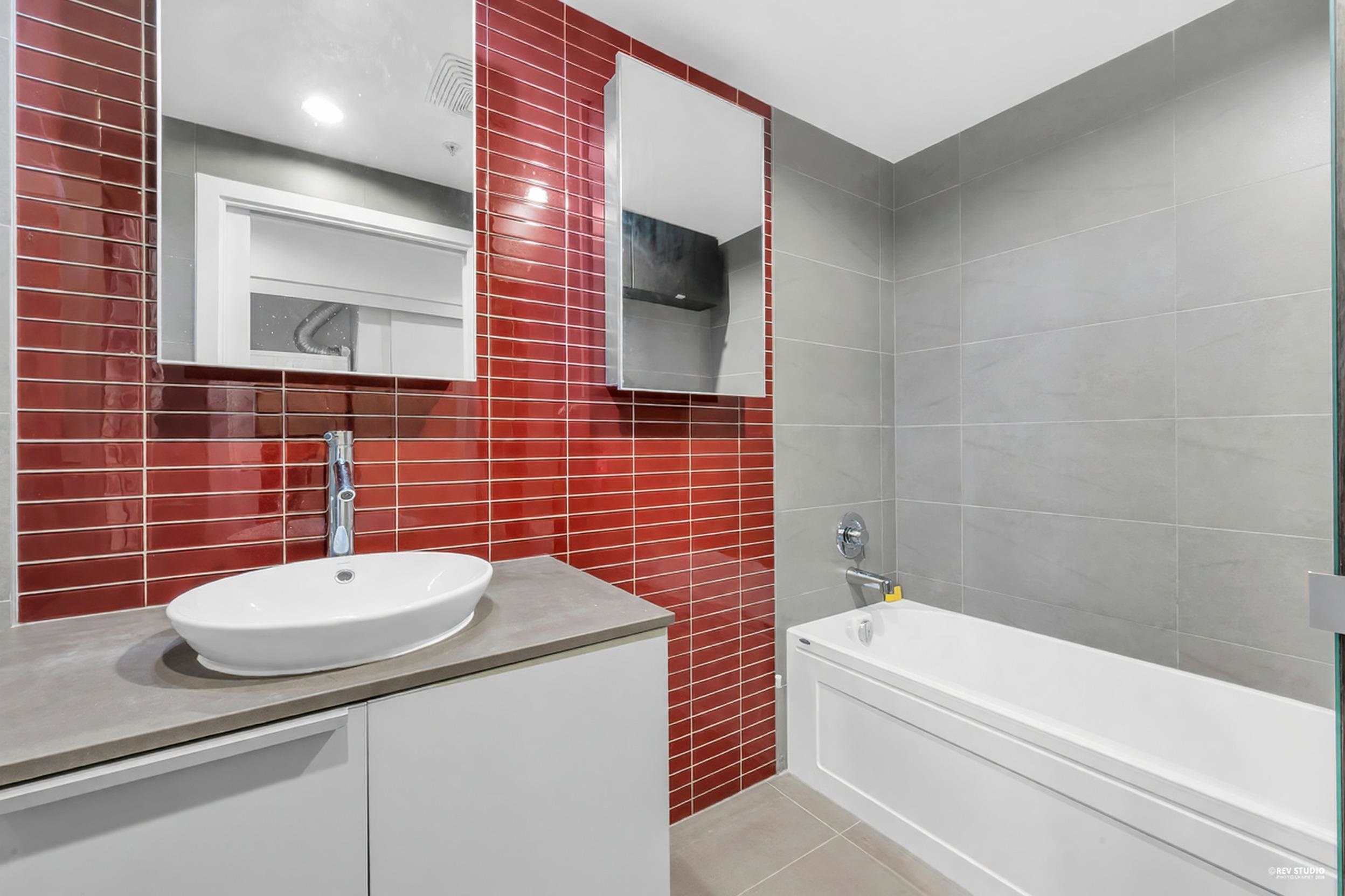 3605 128 W CORDOVA STREET Unit: 3605