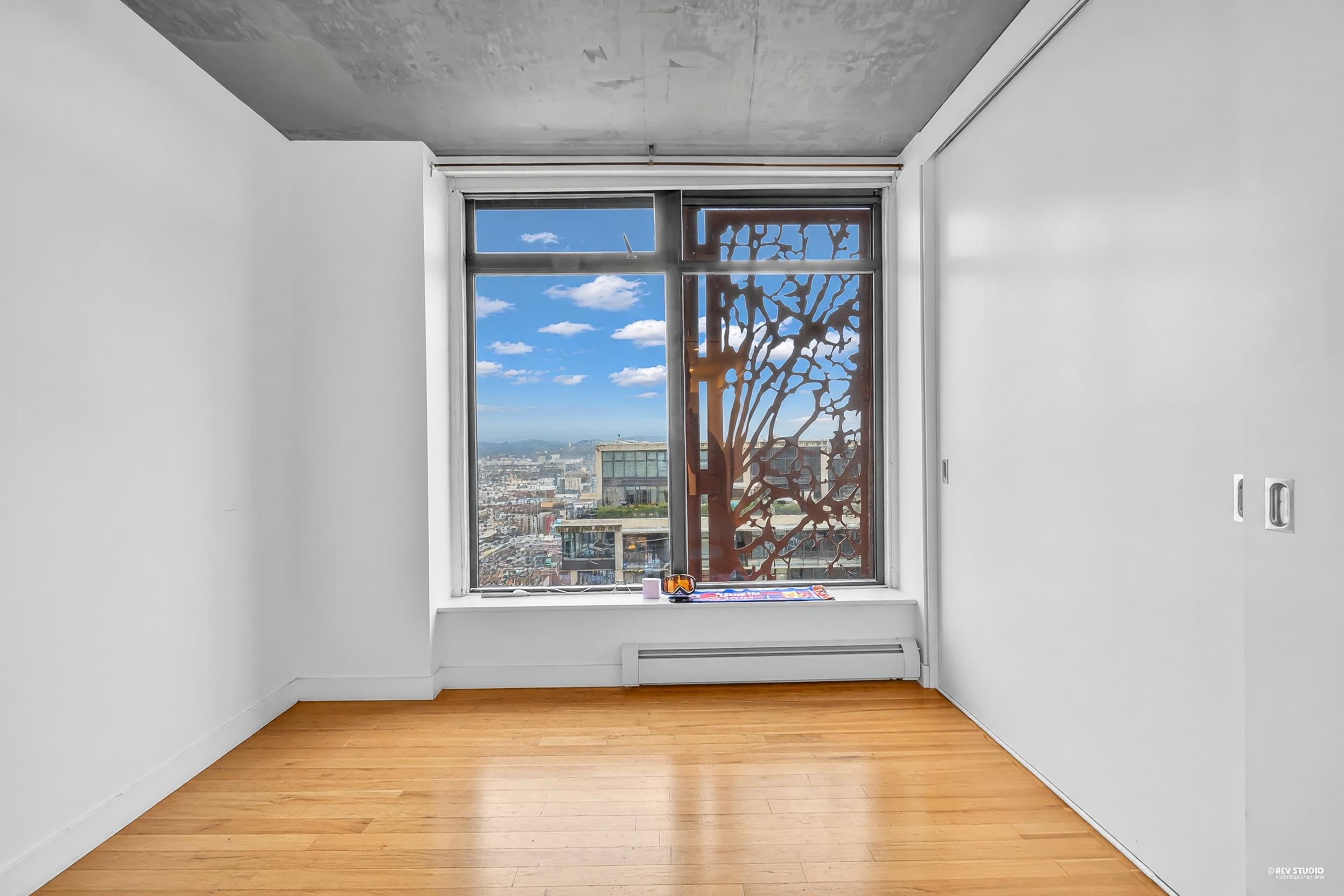 3605 128 W CORDOVA STREET Unit: 3605