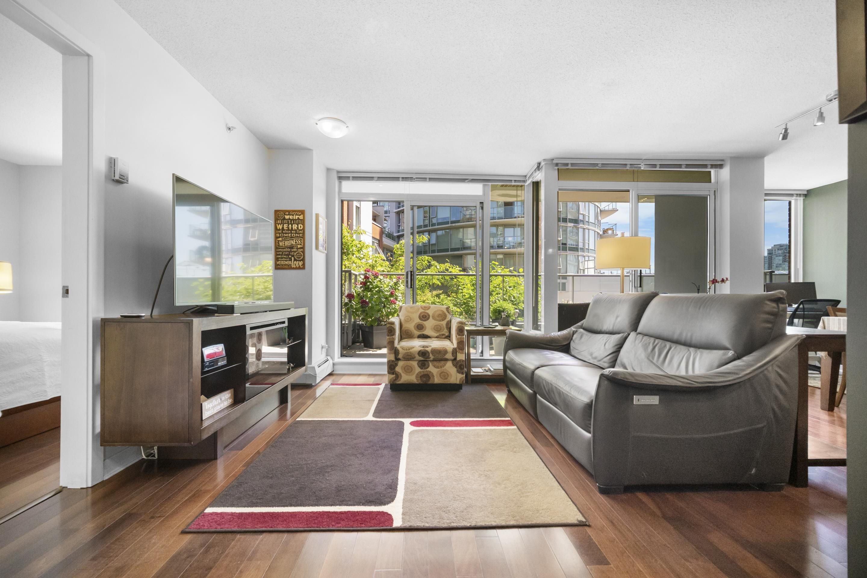 501 618 ABBOTT STREET Unit: 501