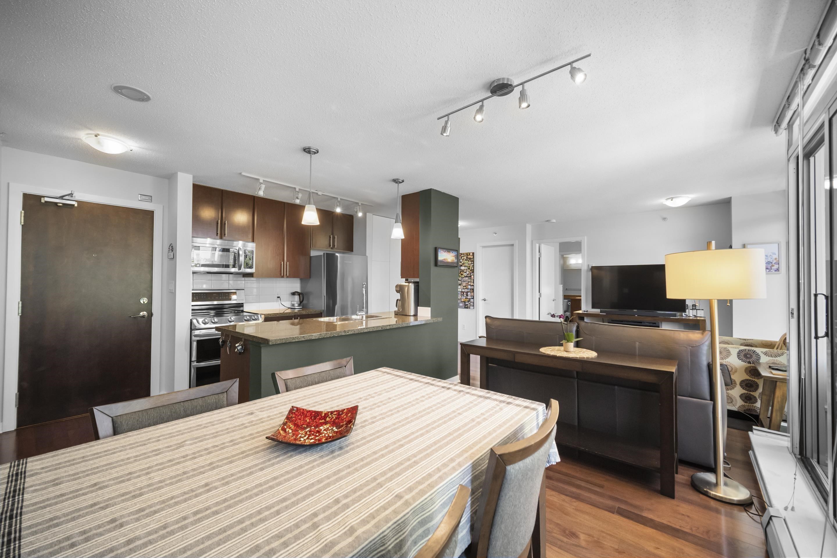 501 618 ABBOTT STREET Unit: 501