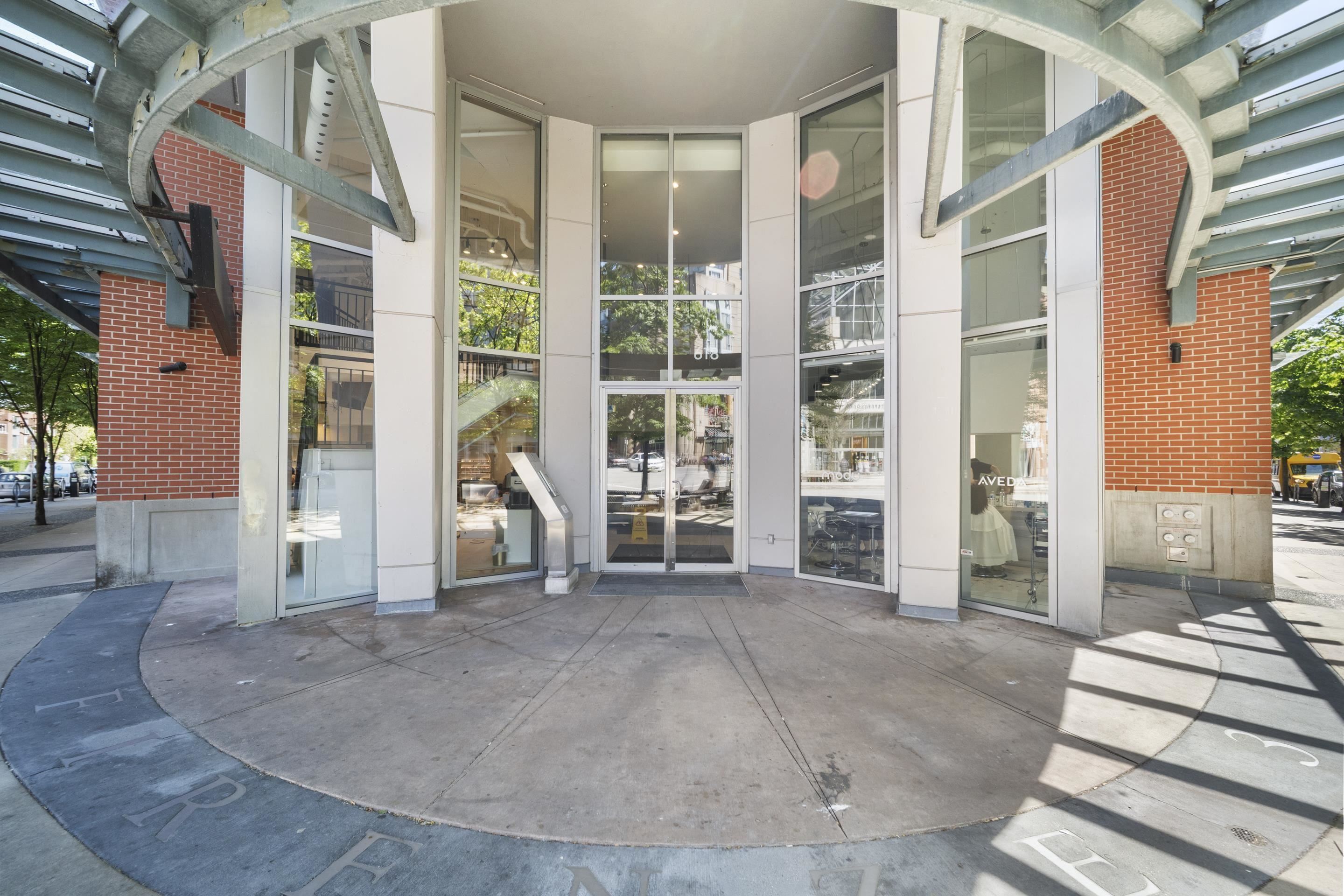 501 618 ABBOTT STREET Unit: 501