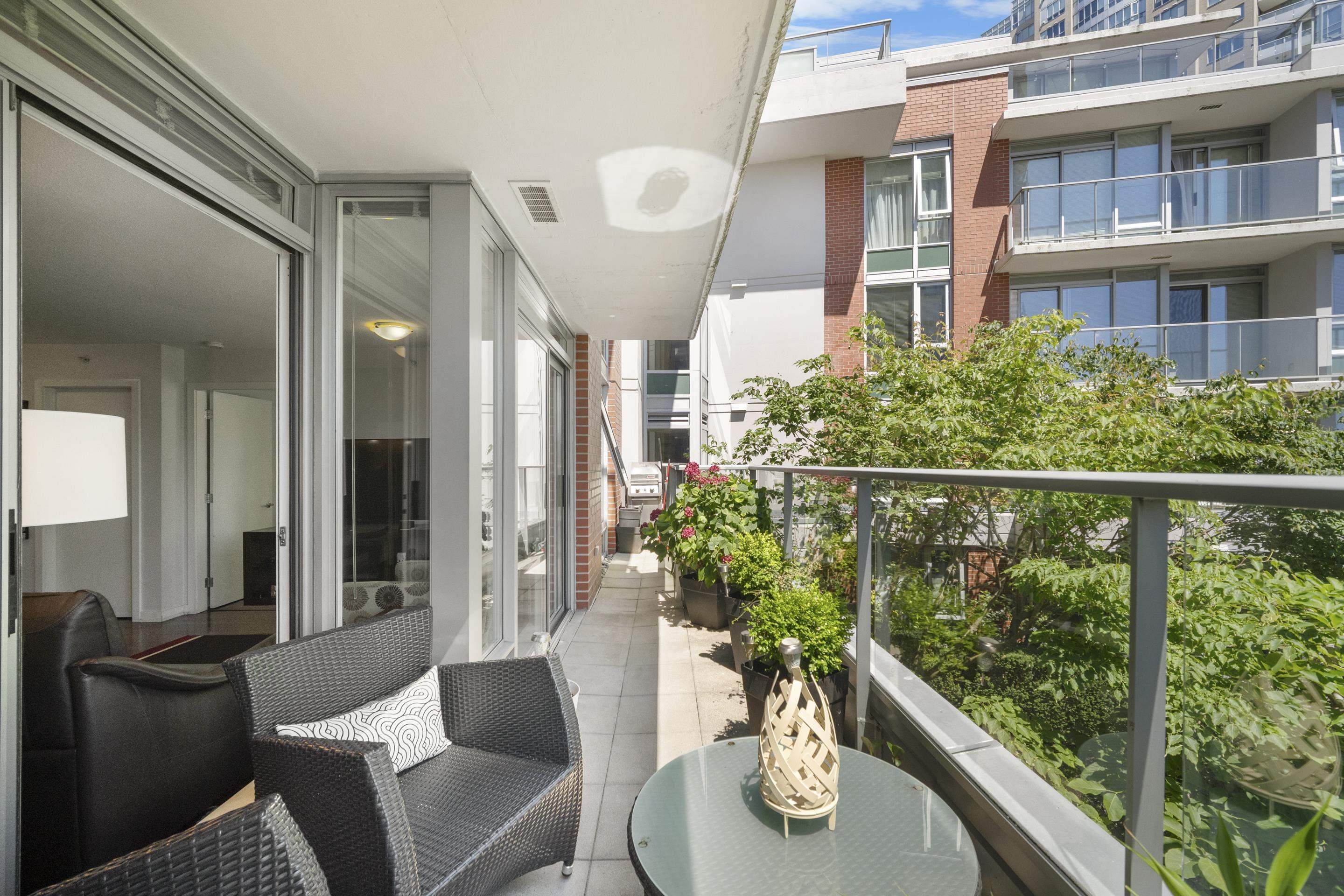 501 618 ABBOTT STREET Unit: 501