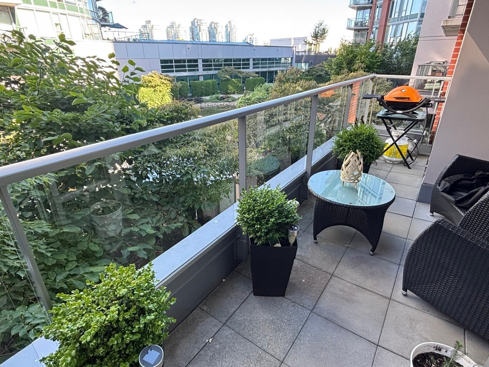 501 618 ABBOTT STREET Unit: 501