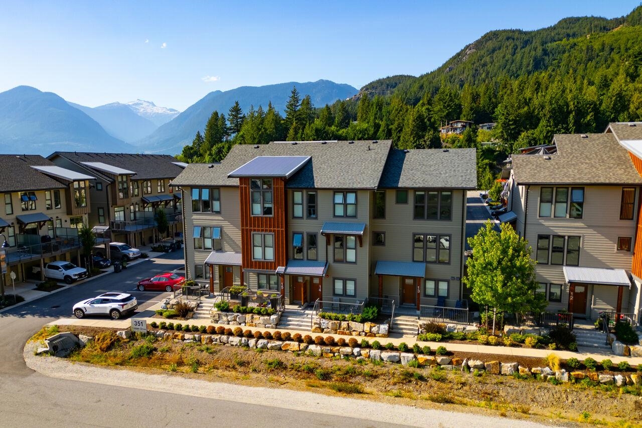 13 351 COPPER DRIVE Unit: 13