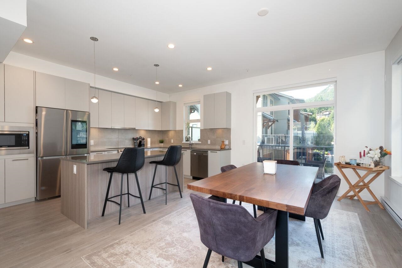 13 351 COPPER DRIVE Unit: 13
