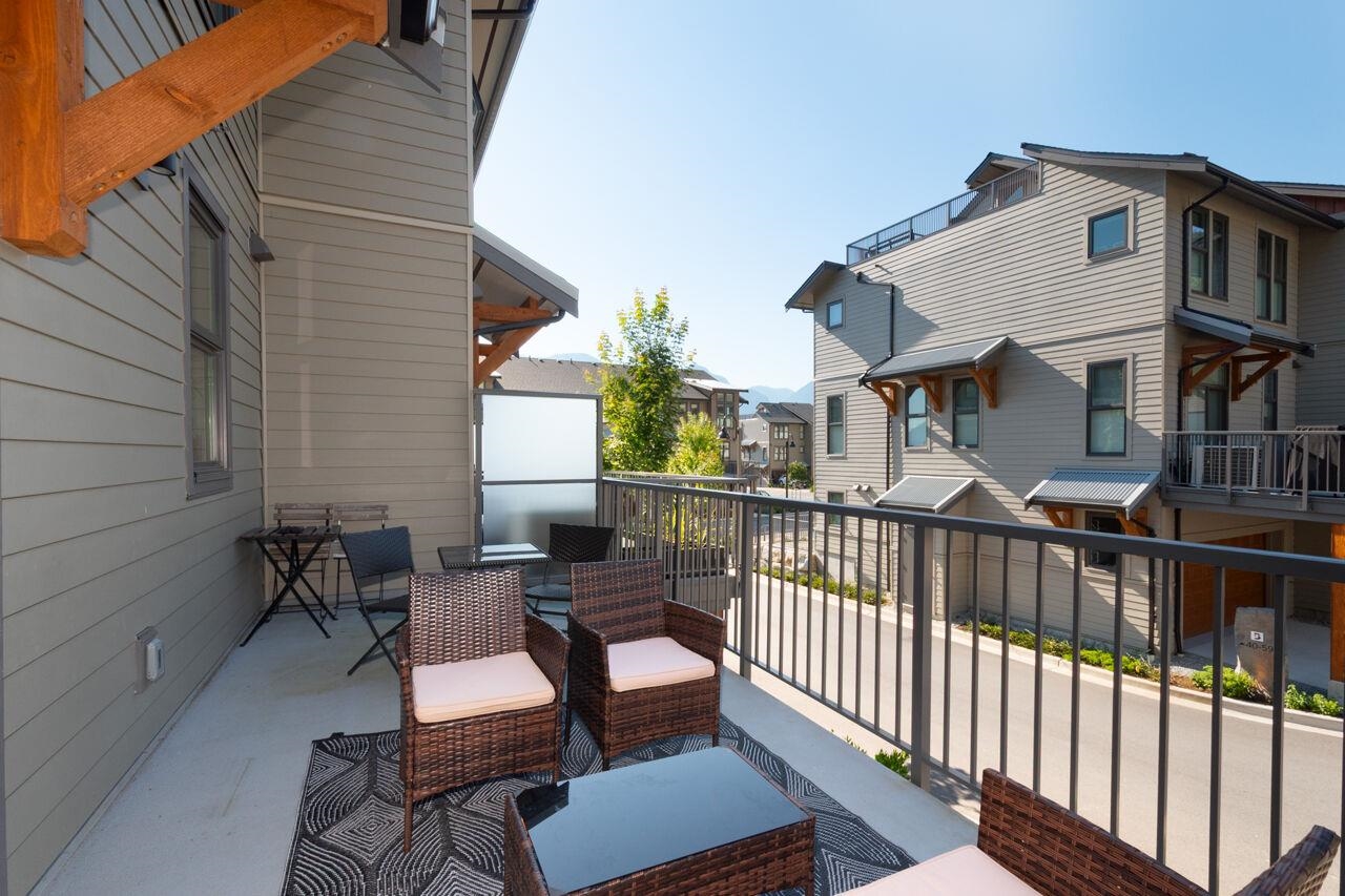 13 351 COPPER DRIVE Unit: 13