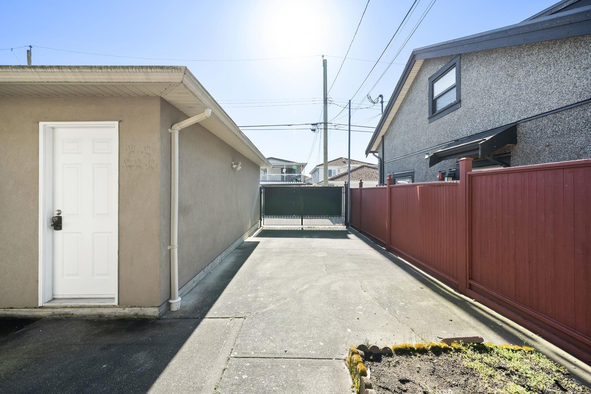 266 E 55TH AVENUE