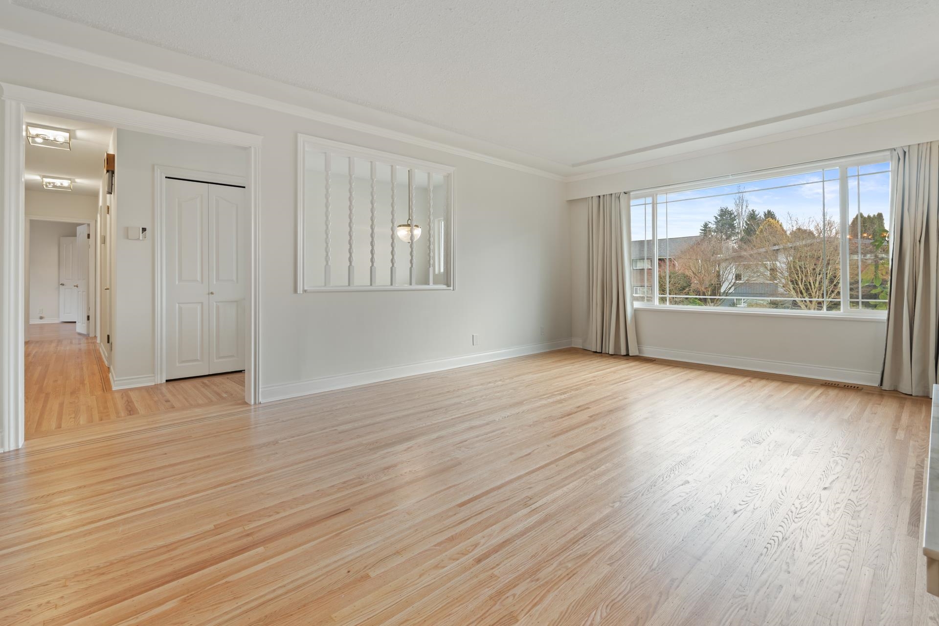 1743 TARALAWN COURT