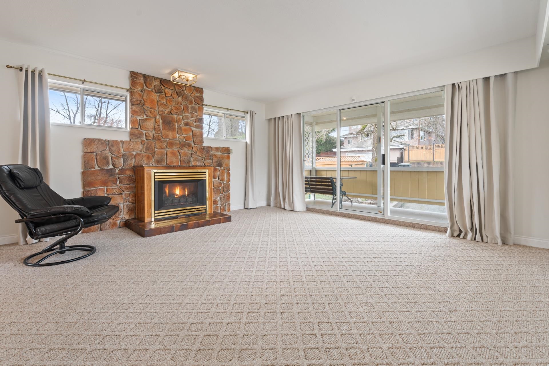 1743 TARALAWN COURT