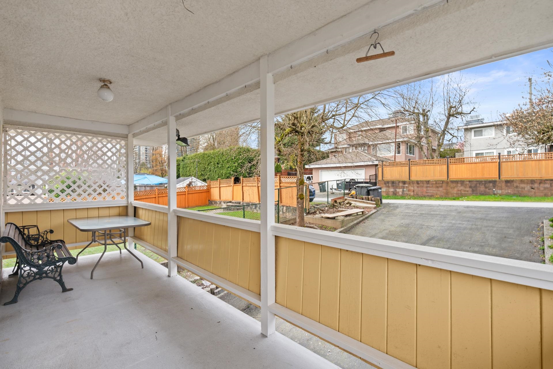 1743 TARALAWN COURT