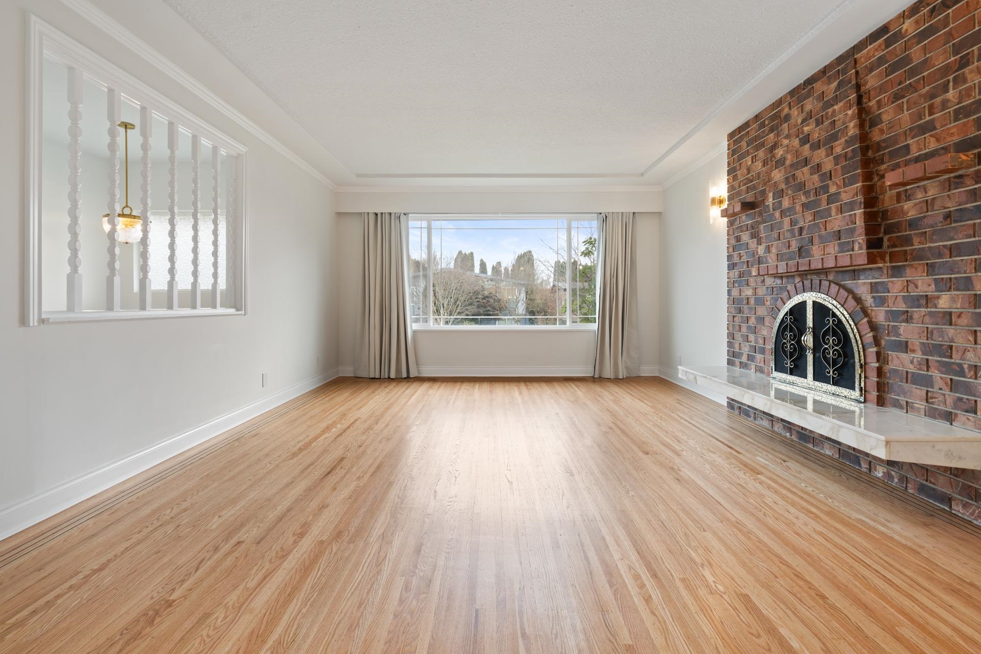 1743 TARALAWN COURT