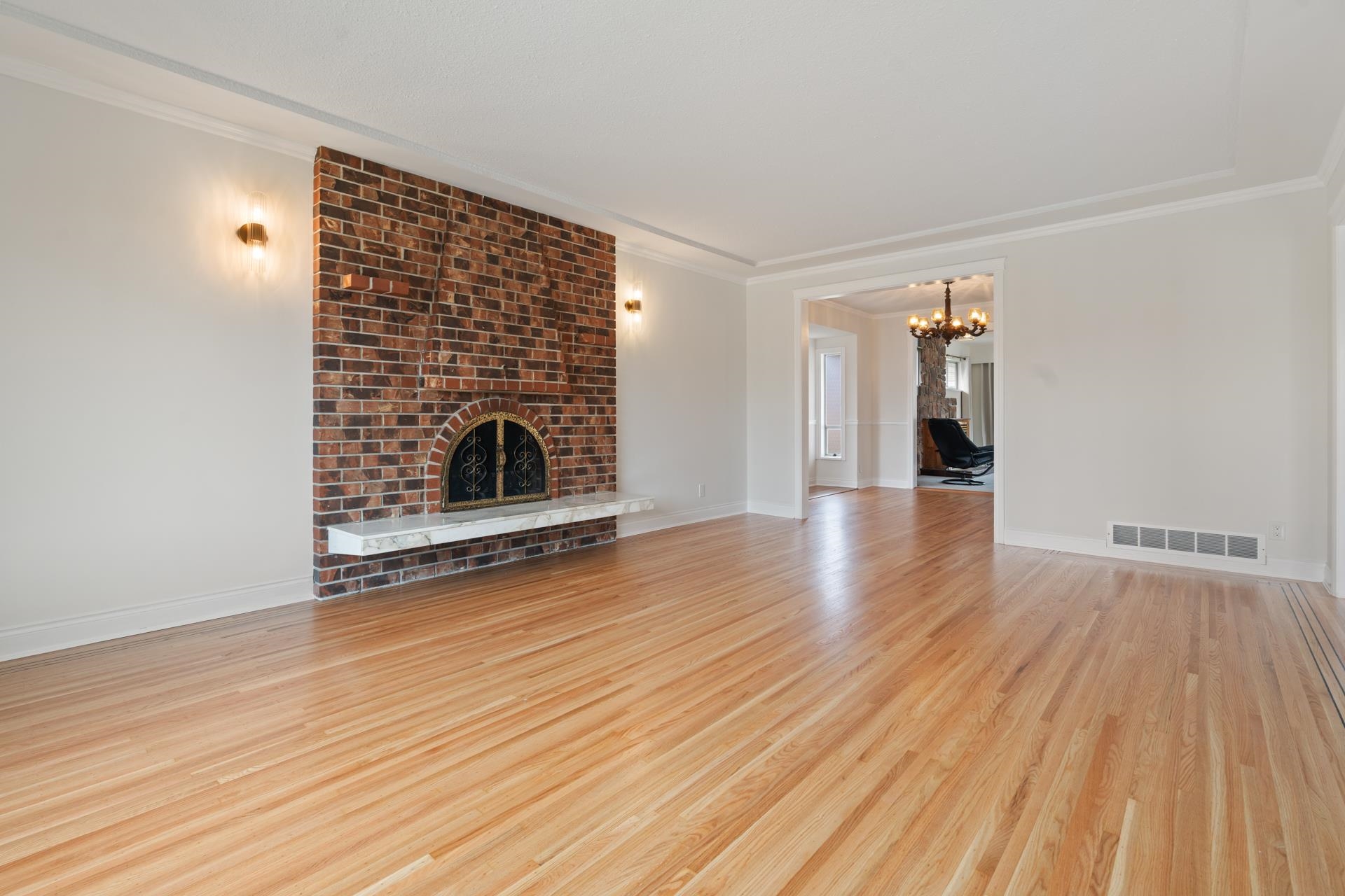 1743 TARALAWN COURT
