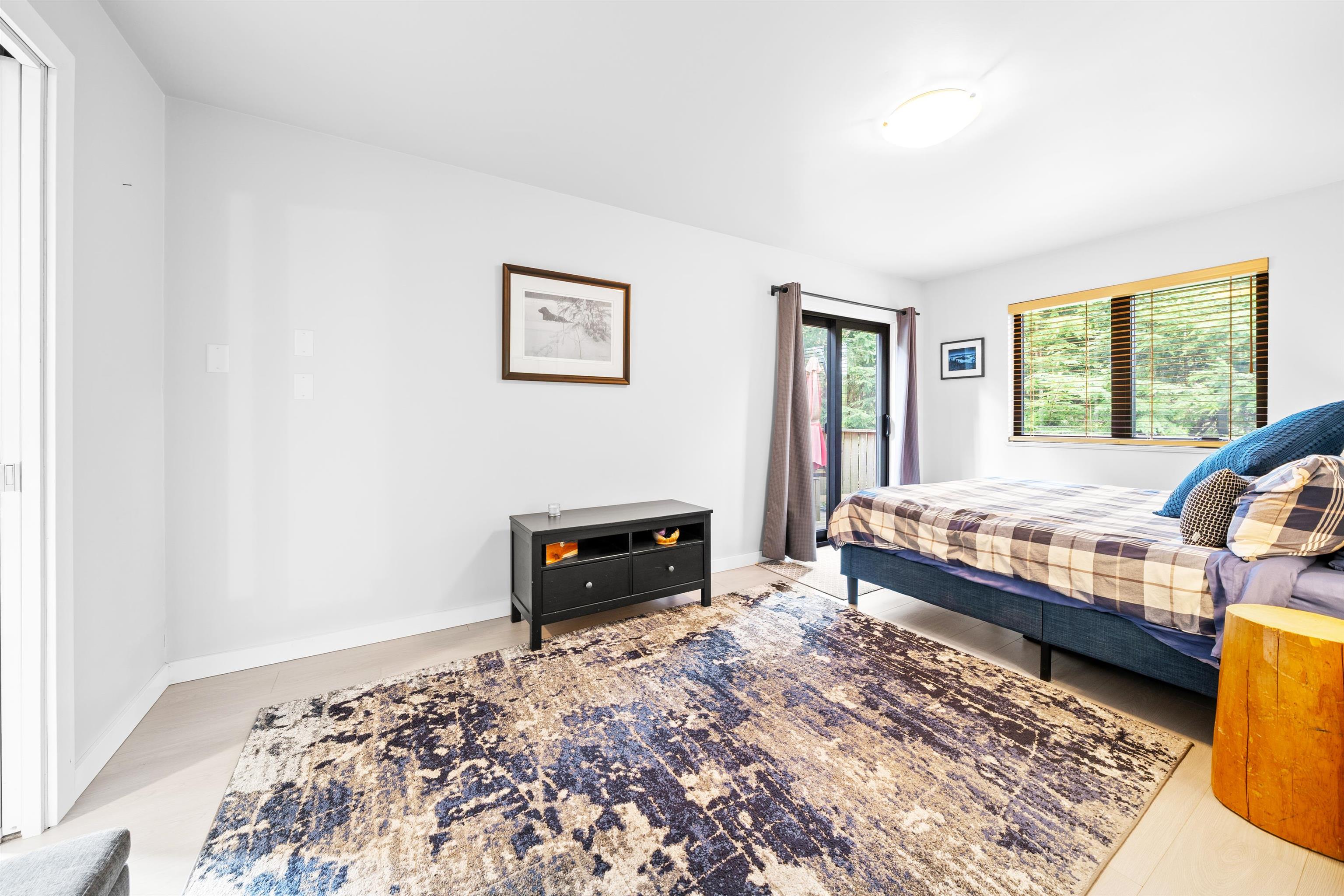 576 COWAN ROAD