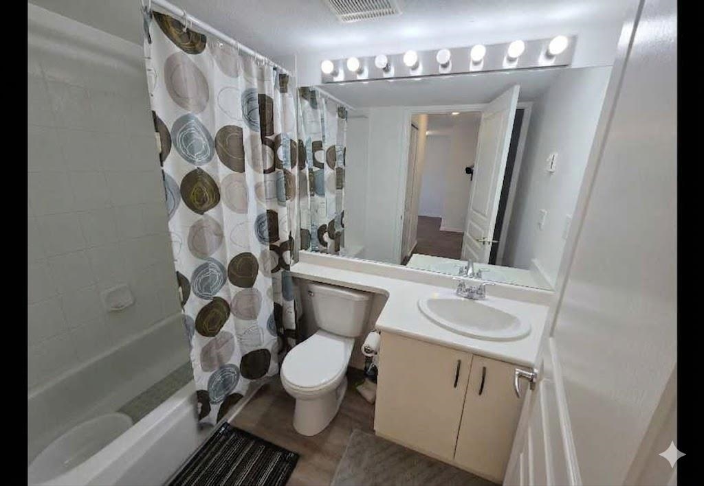 310 20200 56 AVENUE Unit: 310