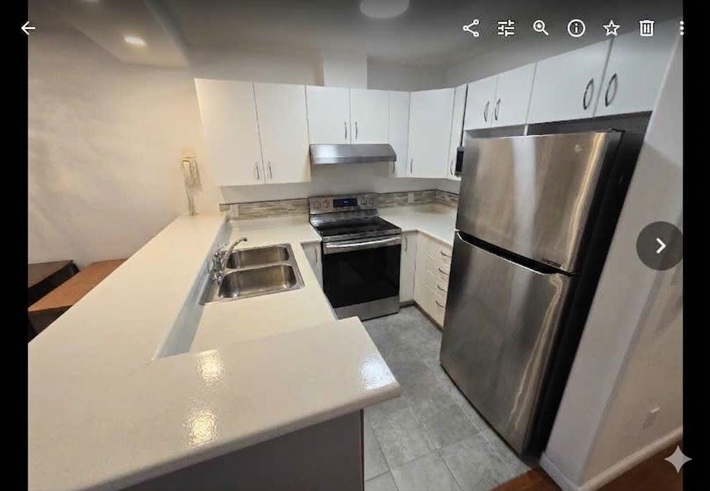 310 20200 56 AVENUE Unit: 310