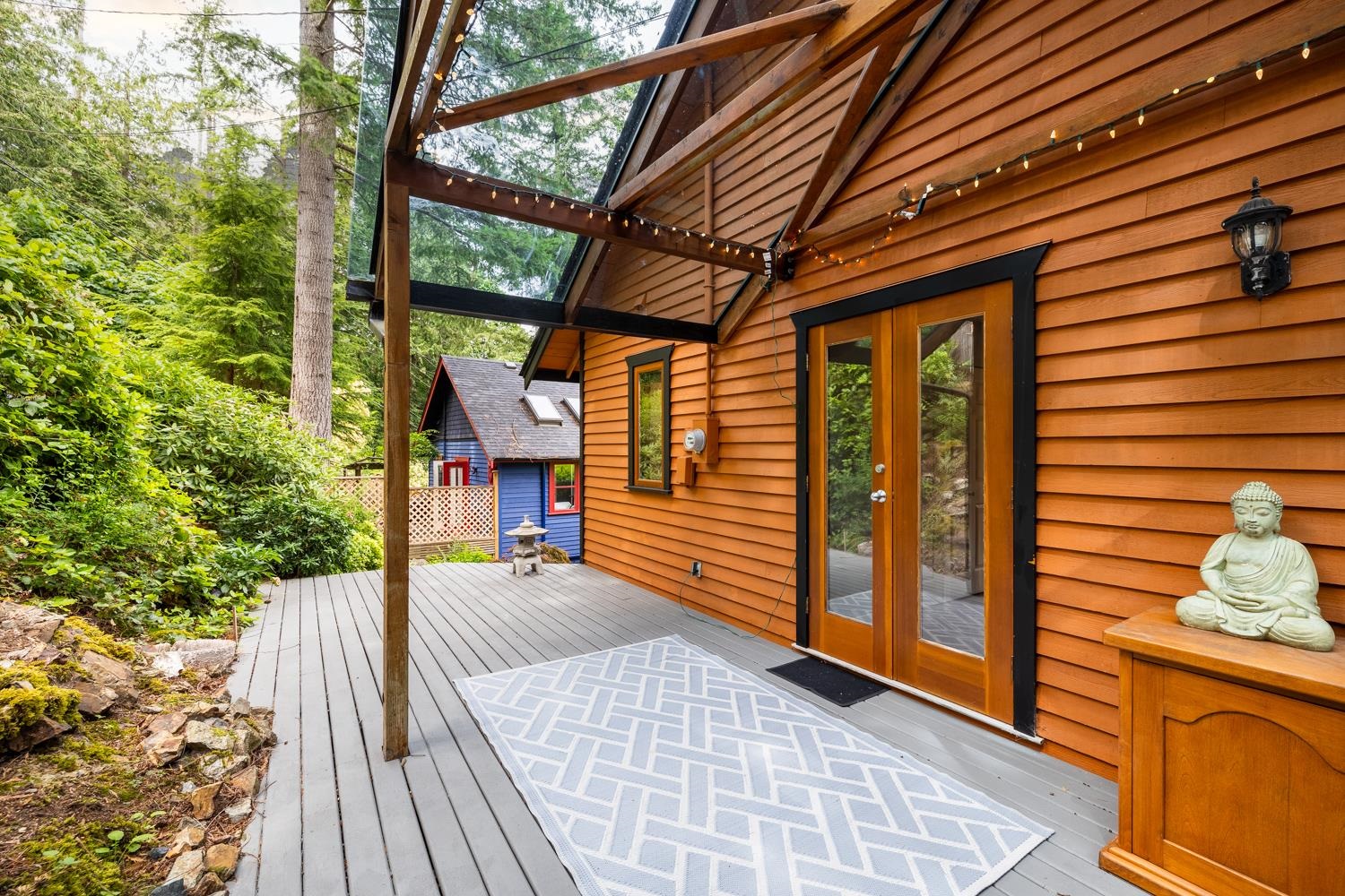 571 ROOCROFT LANE