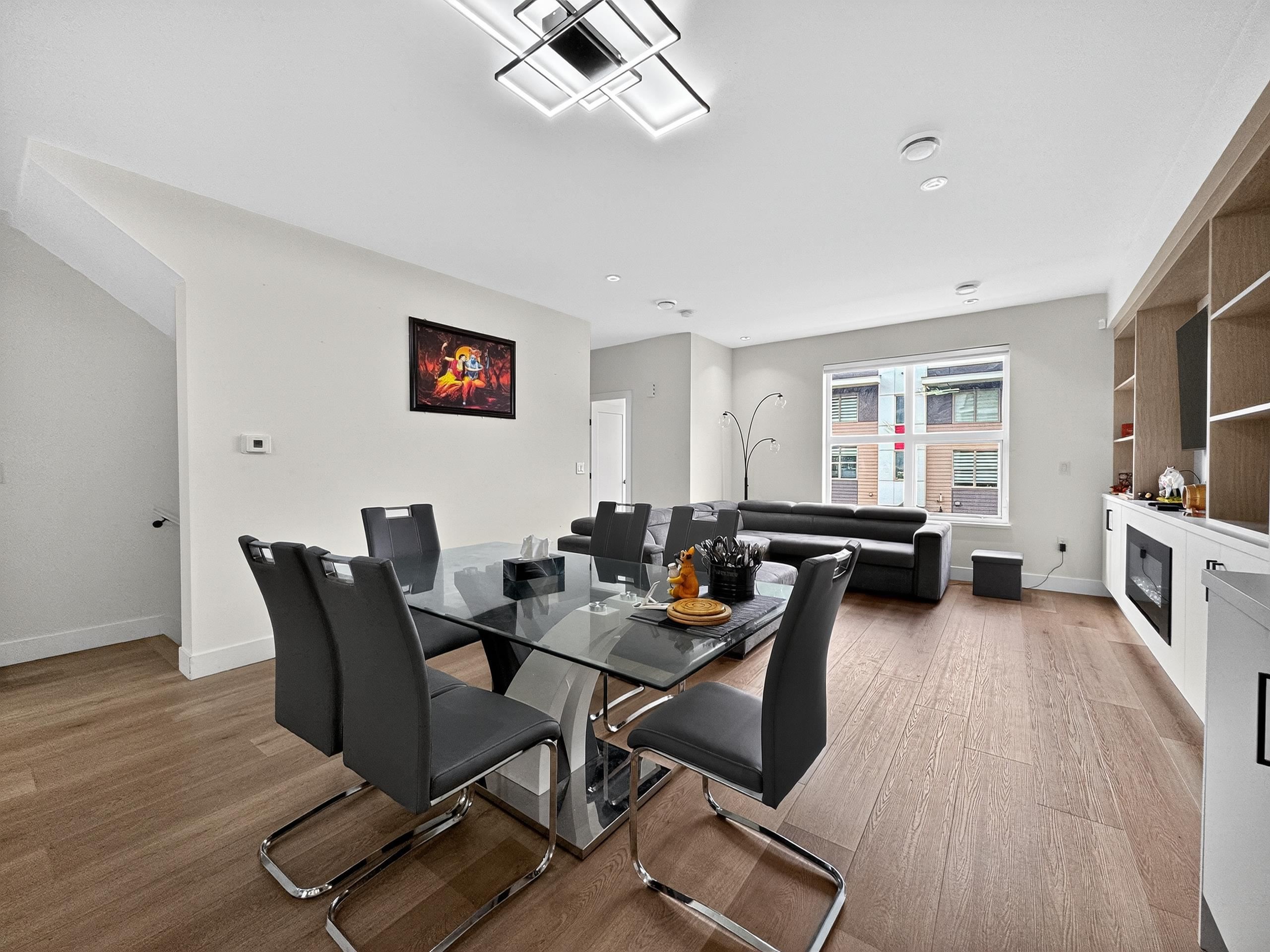 30 12585 104A AVENUE Unit: 30