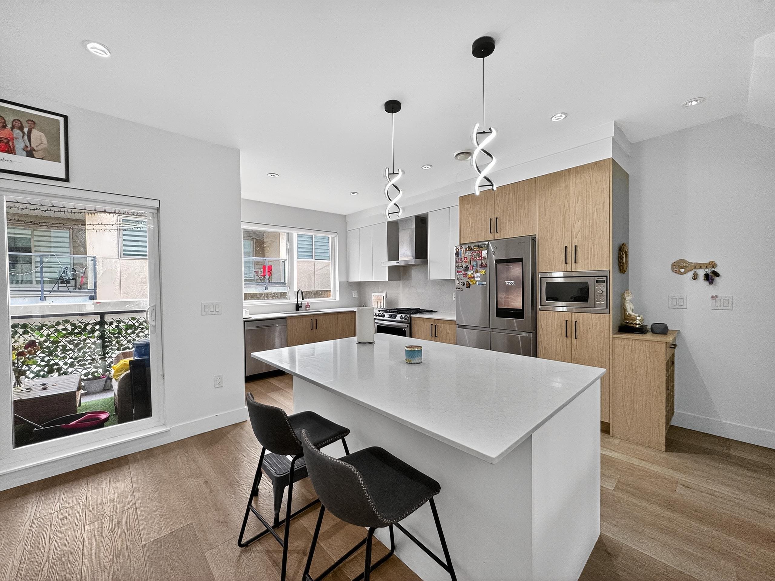 30 12585 104A AVENUE Unit: 30