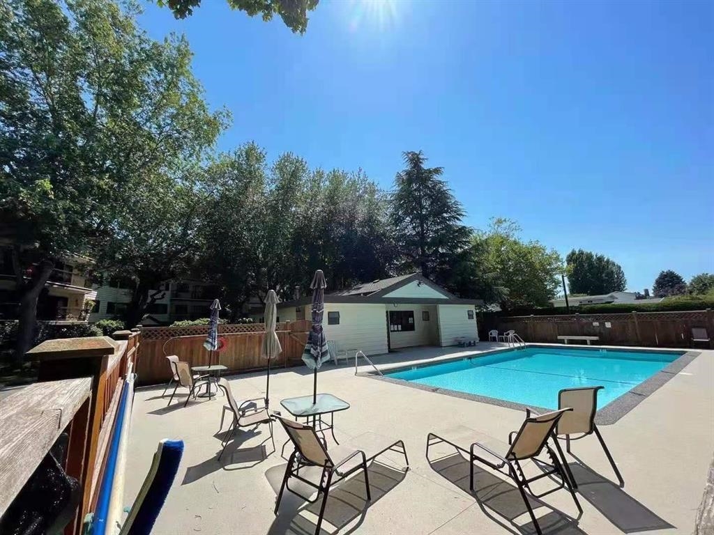 207 10220 RYAN ROAD Unit: 207