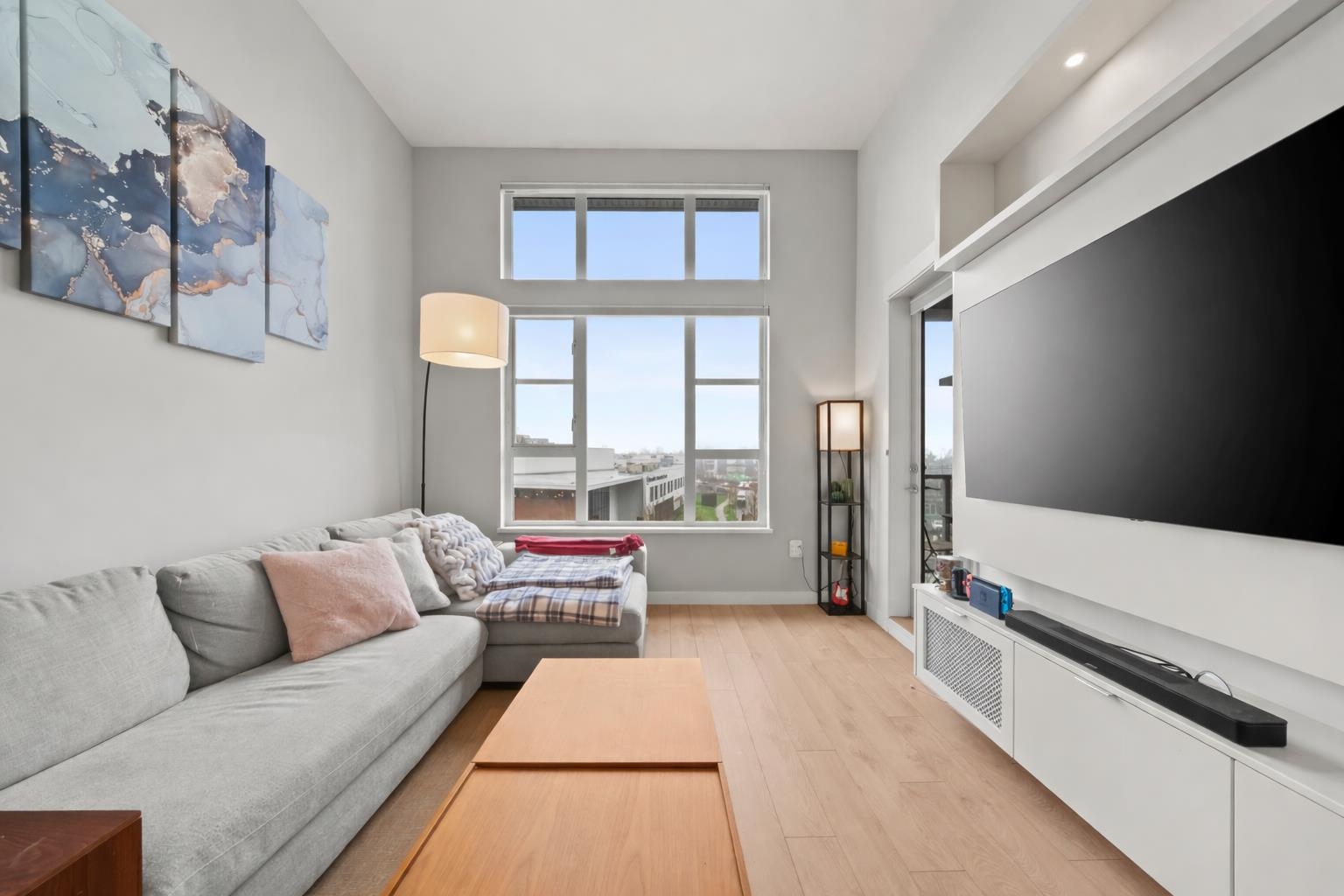 416 550 SEABORNE PLACE Unit: 416