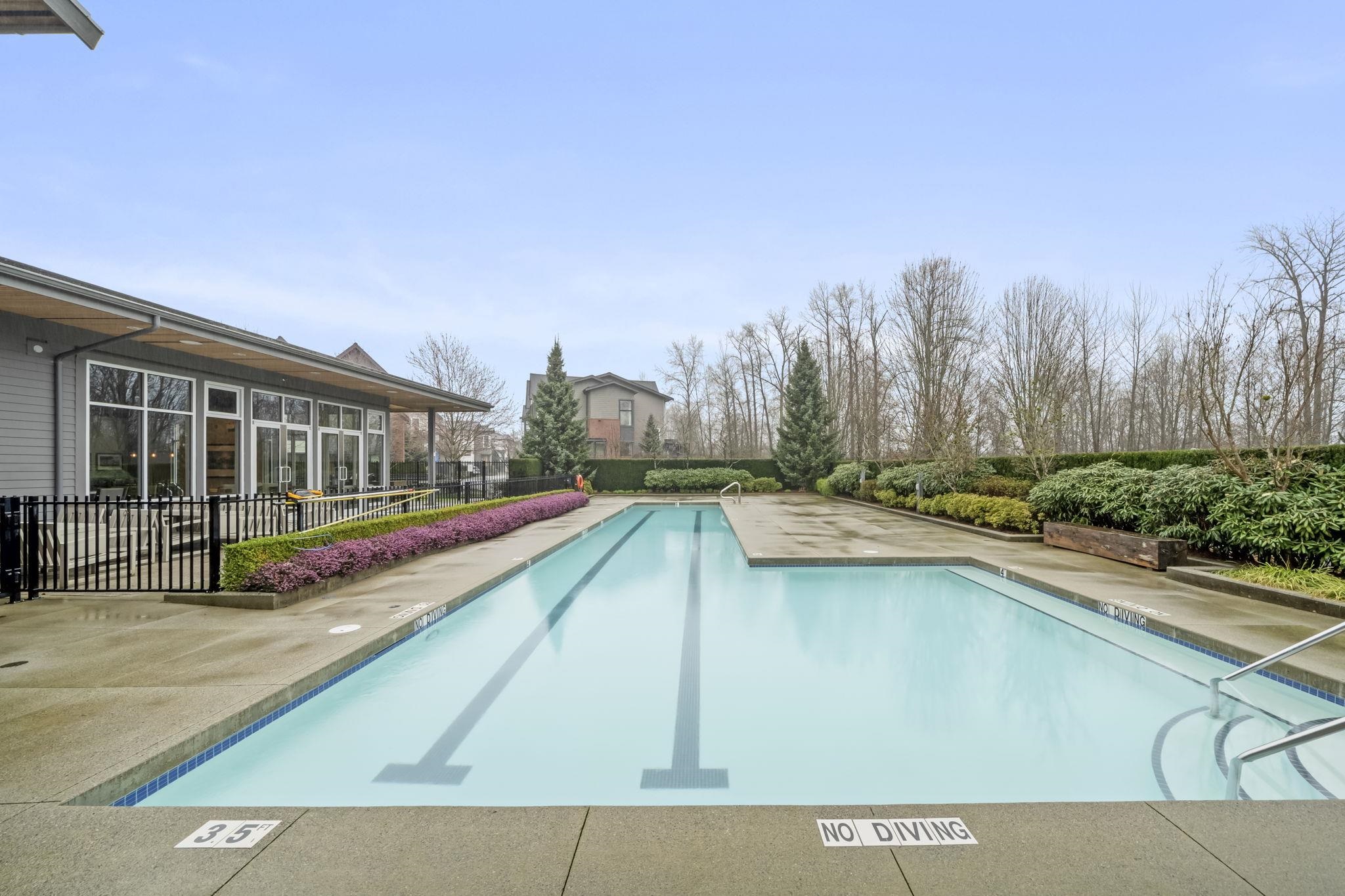416 550 SEABORNE PLACE Unit: 416